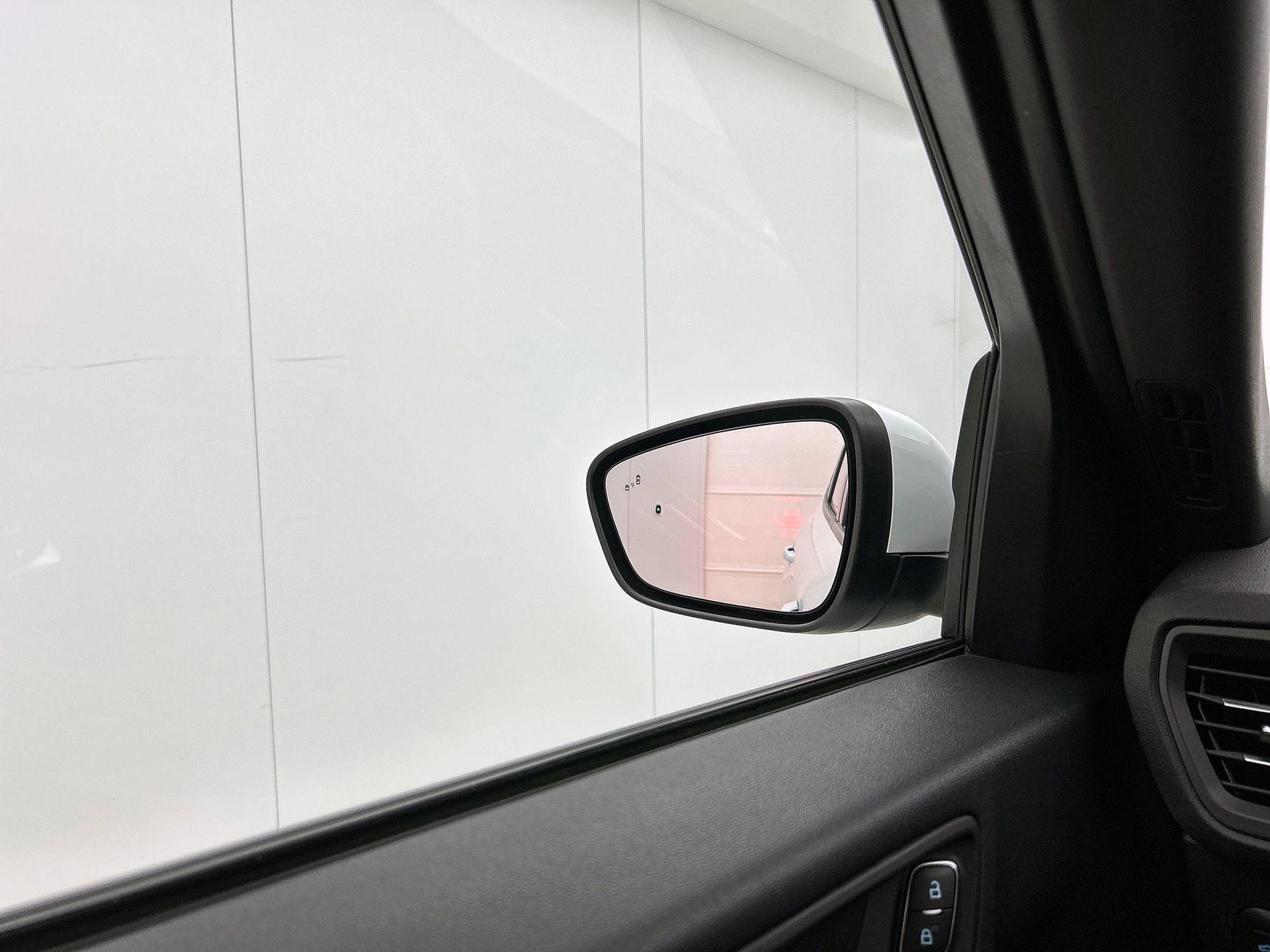 Ford-Kuga-image-16