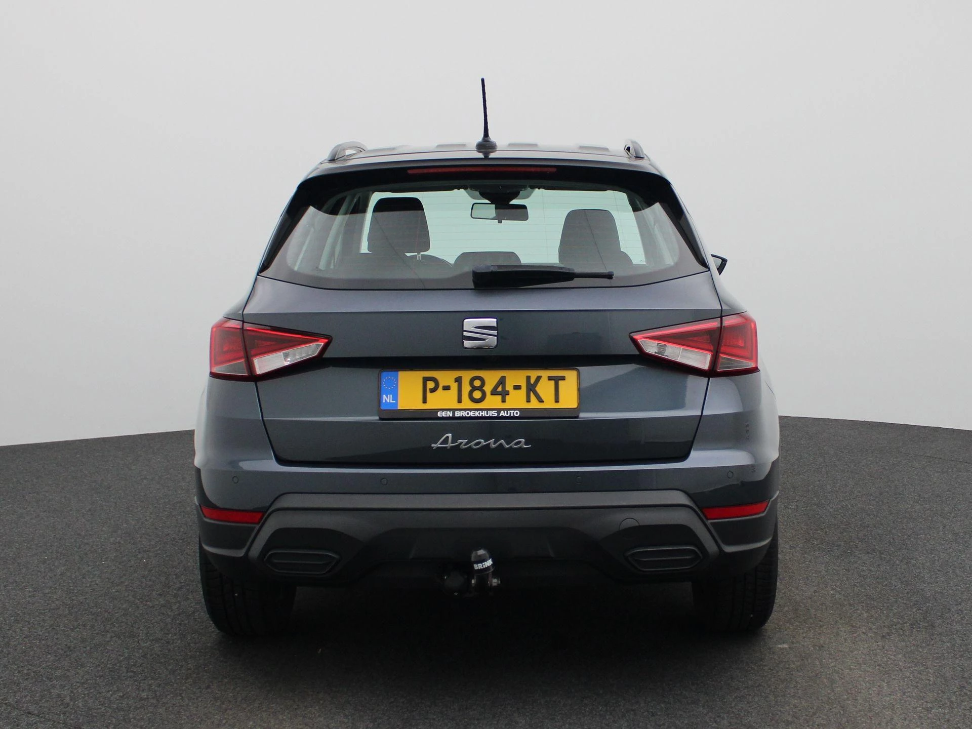 SEAT-Arona-image-4