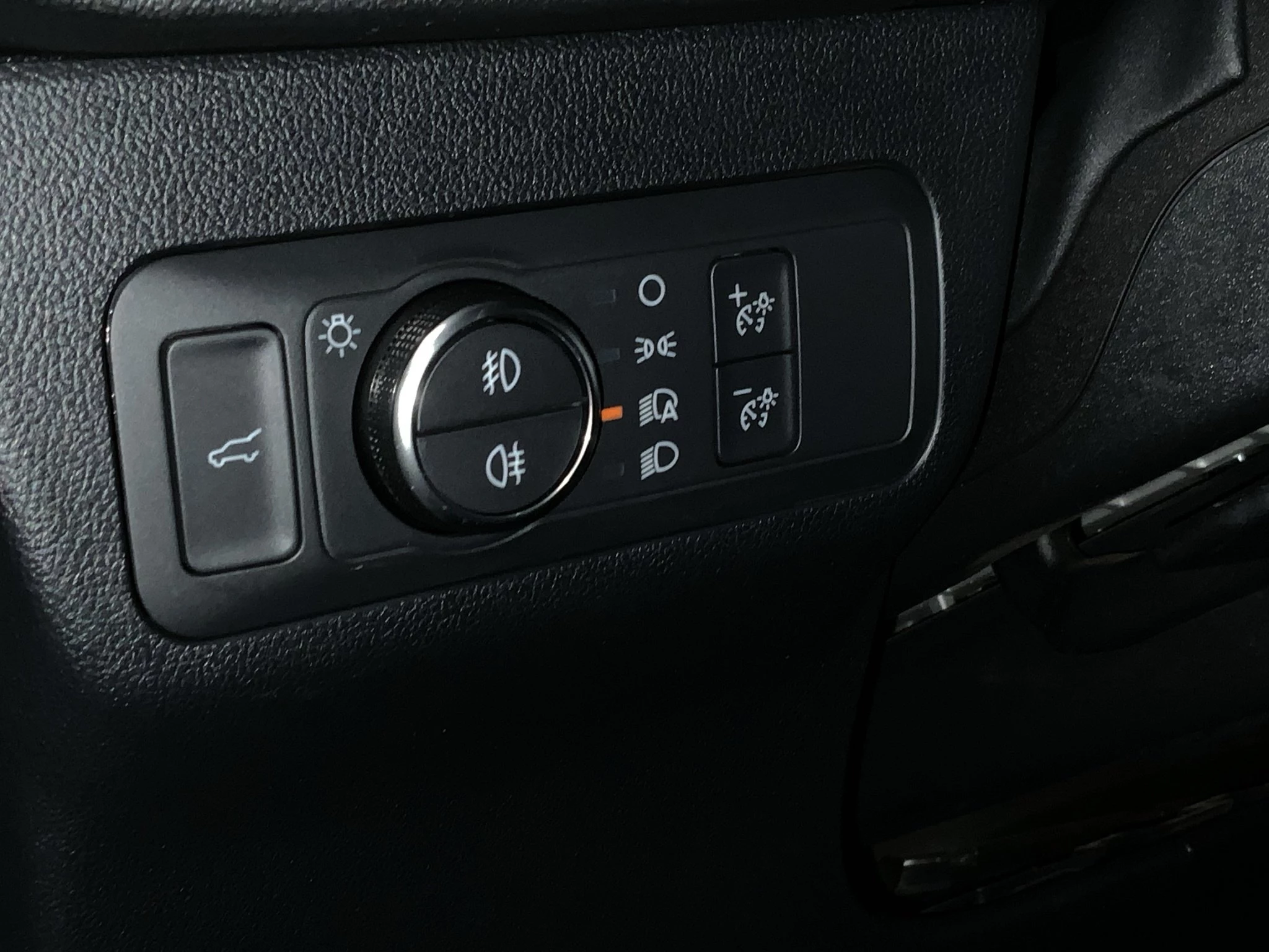 Ford Kuga ST-Line X*PANO*AHK*KAM*ACC*NAVI*SOUND-SYS.