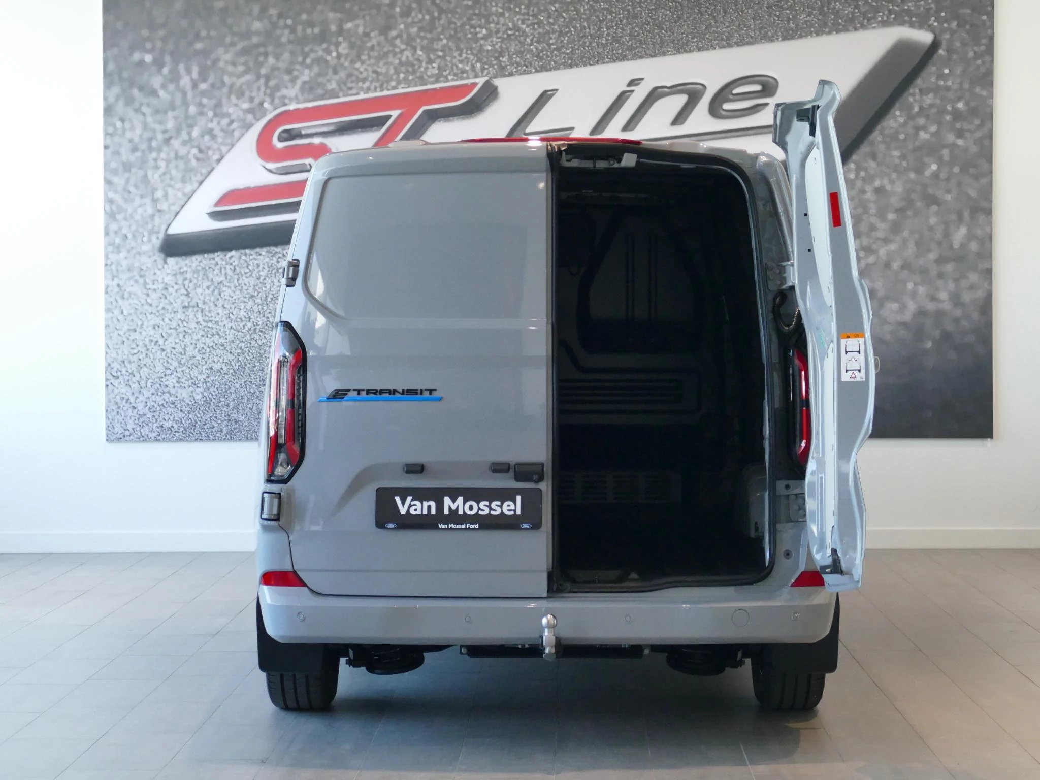 Ford-Custom-image-26