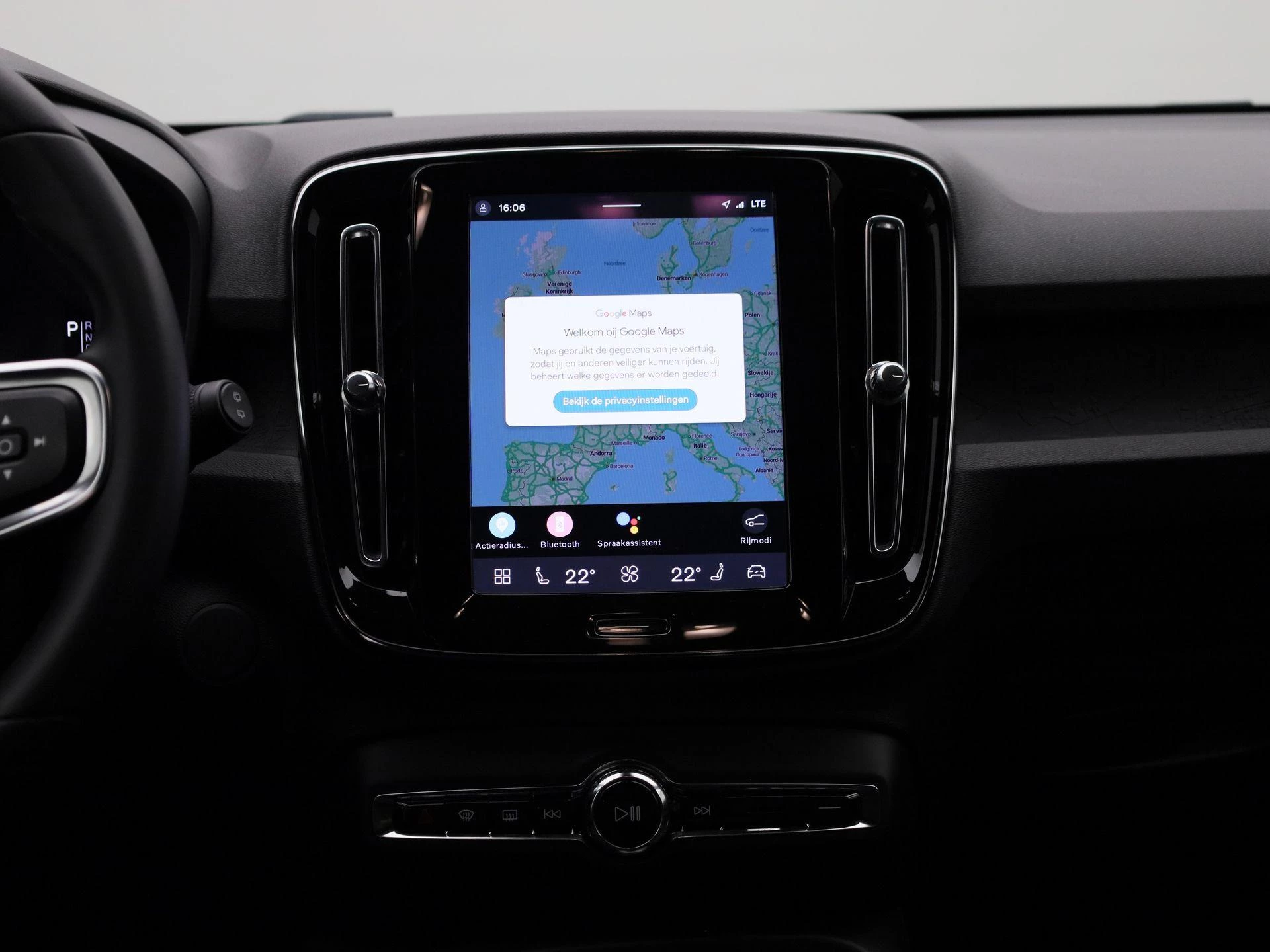Volvo XC40 Recharge Core