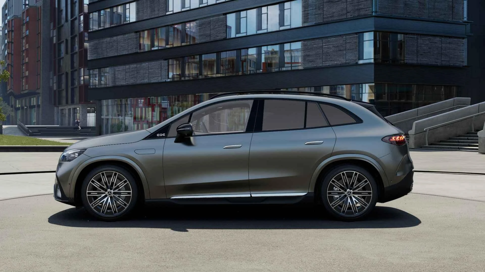 Mercedes-Benz-EQE-image-6