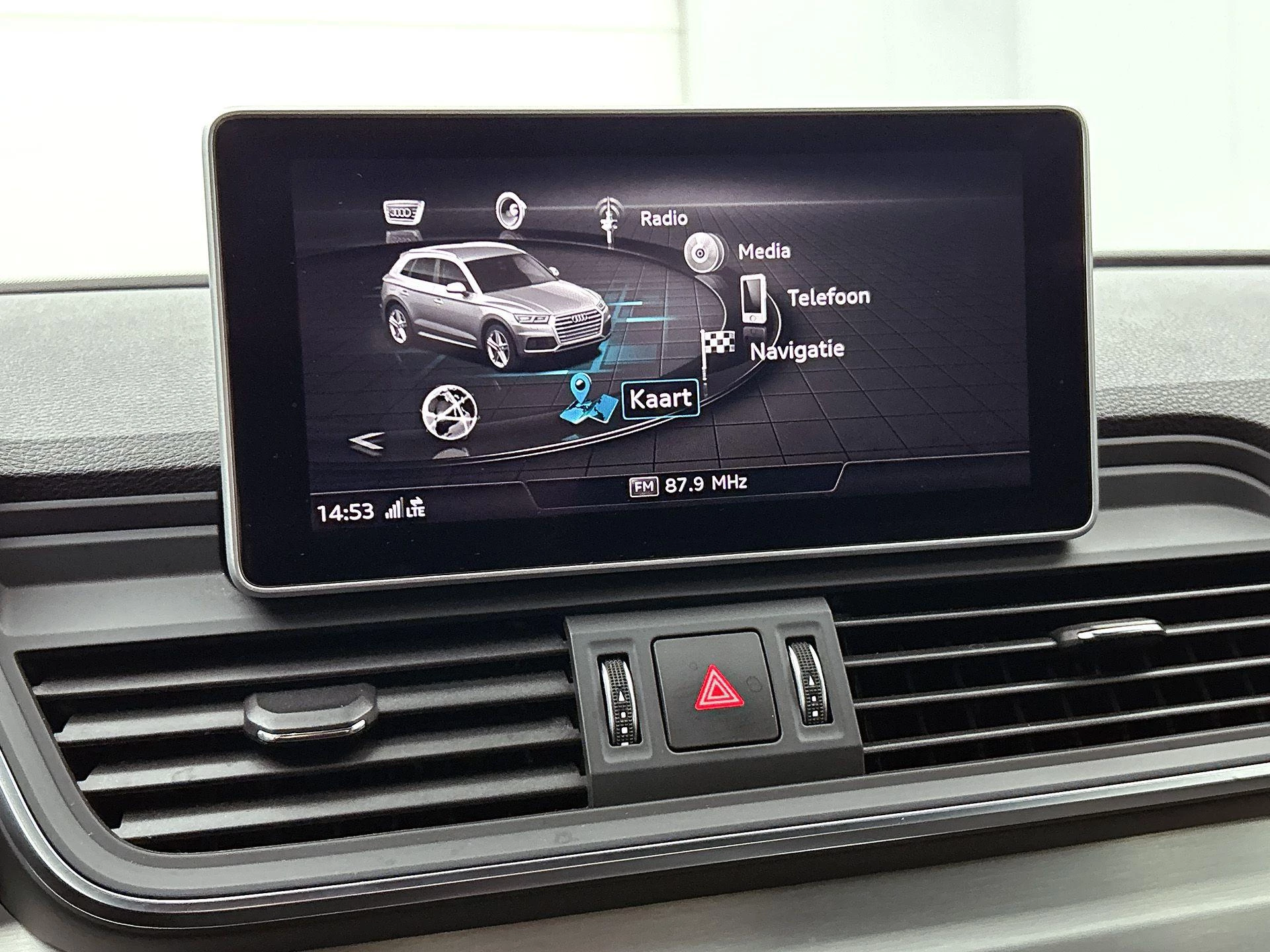 Audi-Q5-image-16