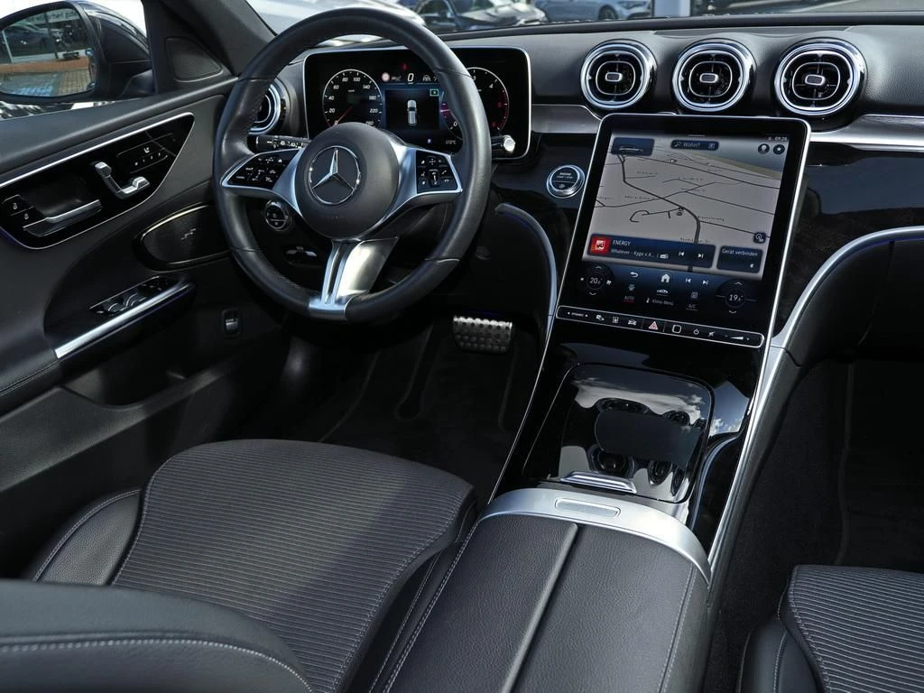 Mercedes-Benz-C-Klasse 220 d-image-10