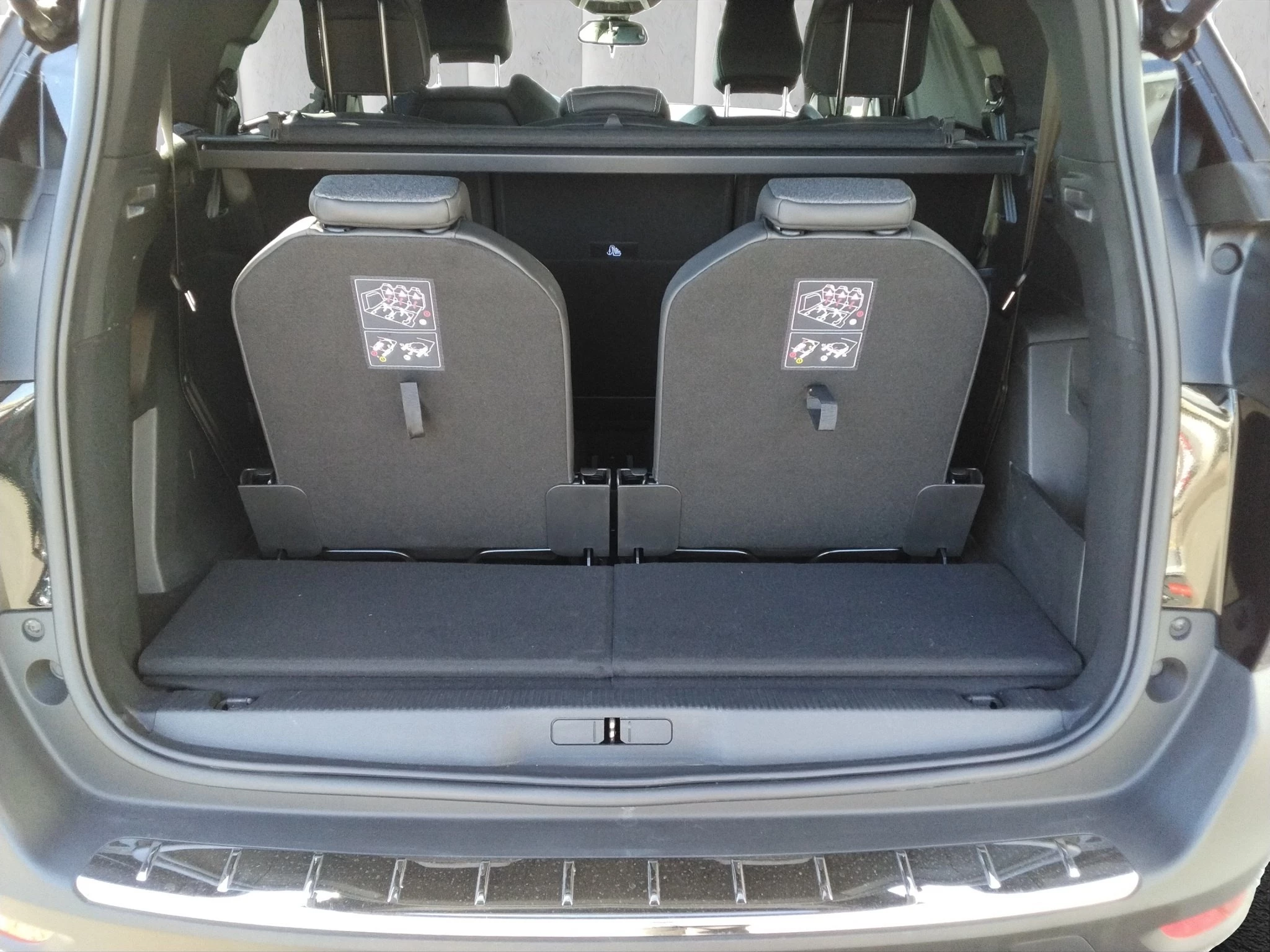 Peugeot-5008-image-17