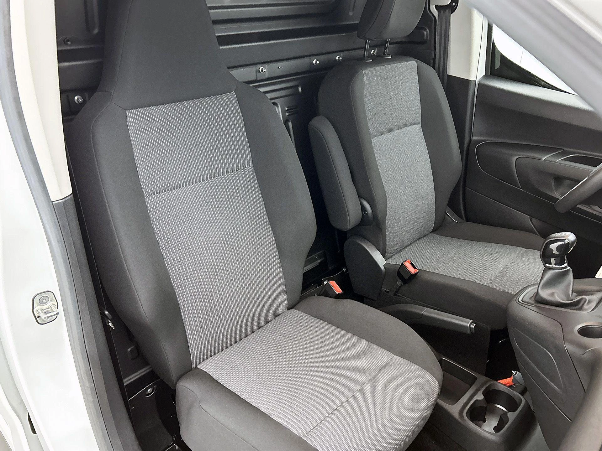 Opel-Combo-image-35