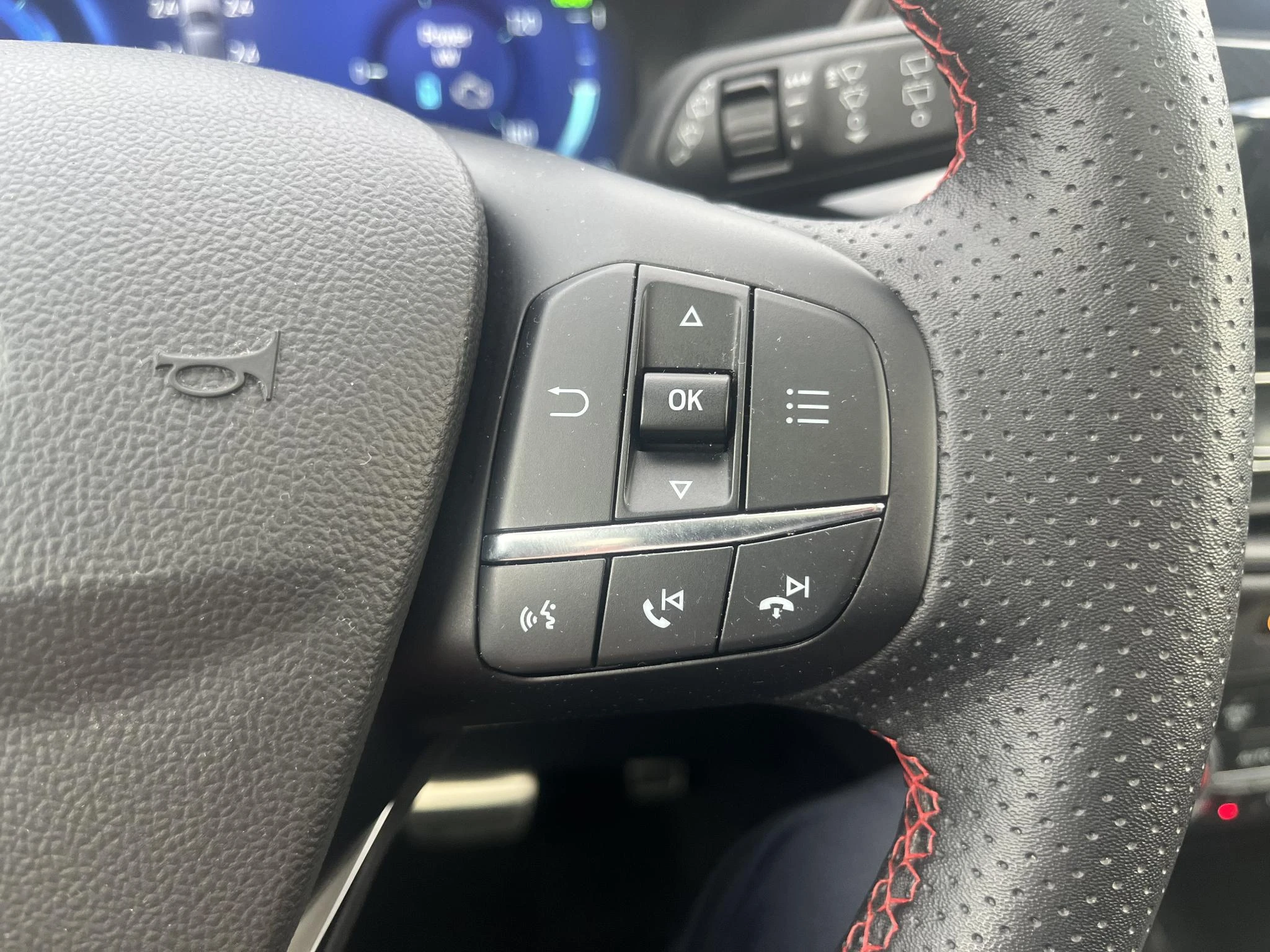 Ford-Kuga-image-18