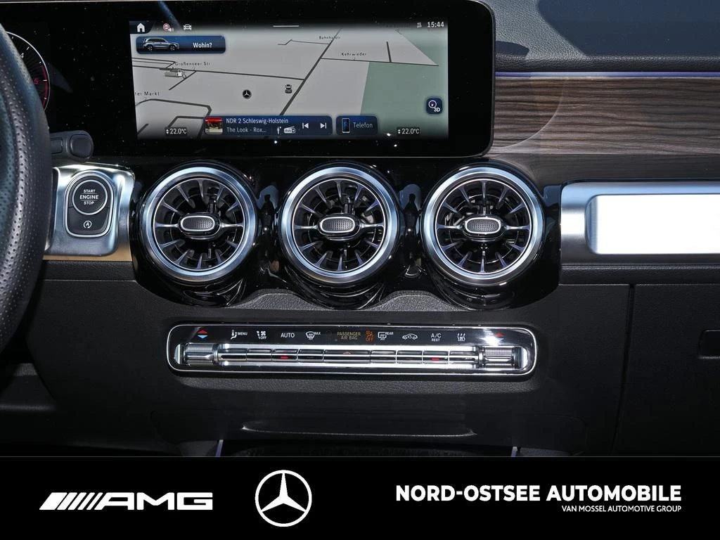 Mercedes-Benz GLB 220 d 4M AMG HUD AHK MULTI PANO STANDHZ 360 AMG Line