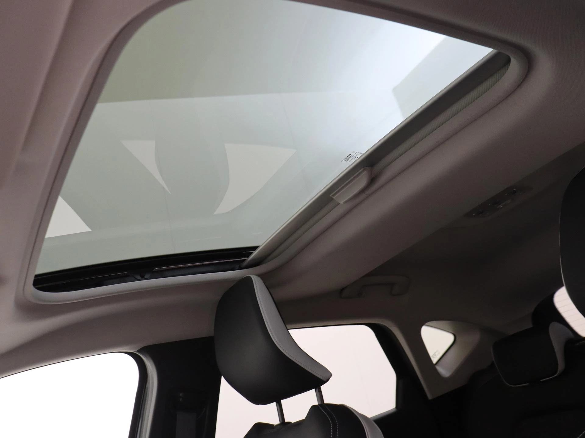 Renault-Captur-image-28