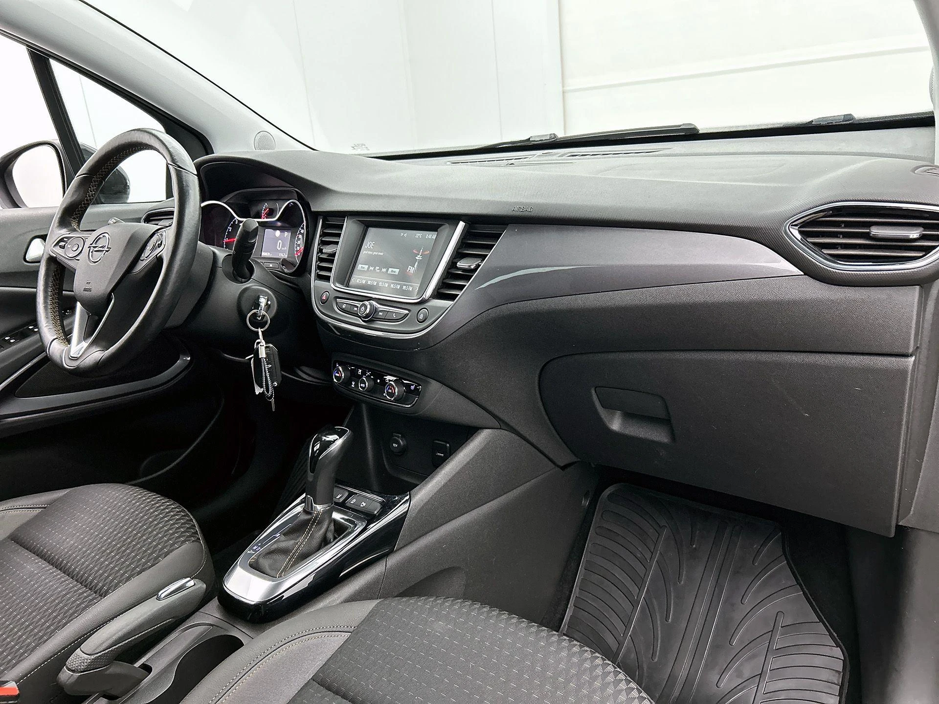Opel-Crossland X-image-17