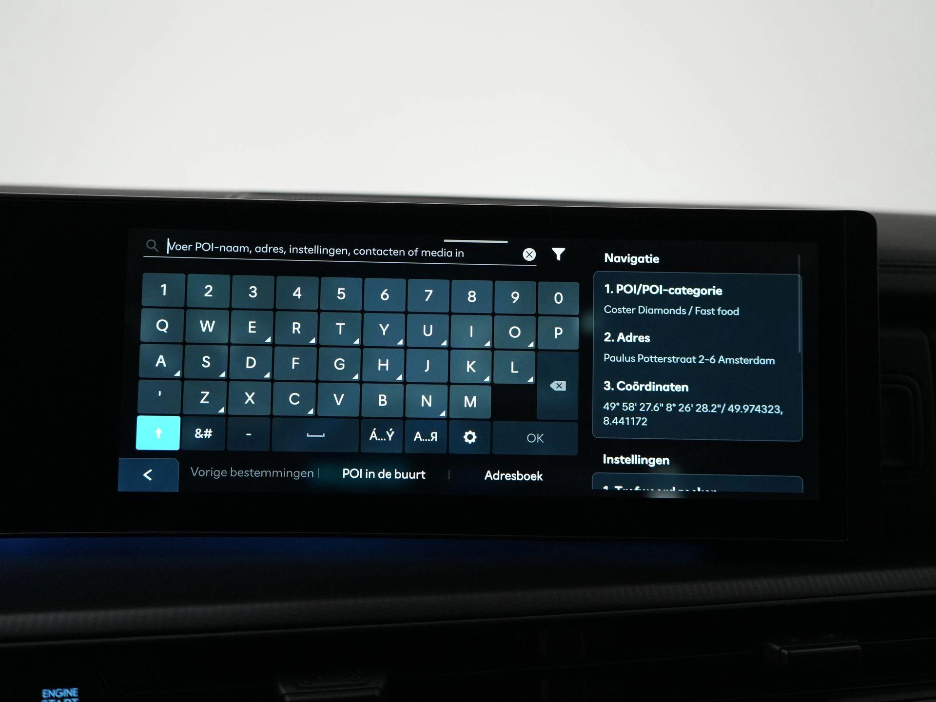 Hyundai-Santa Fe-image-25