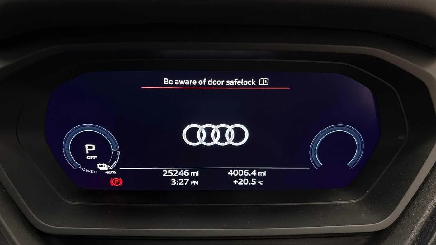 Audi-Q4 e-tron-image-8
