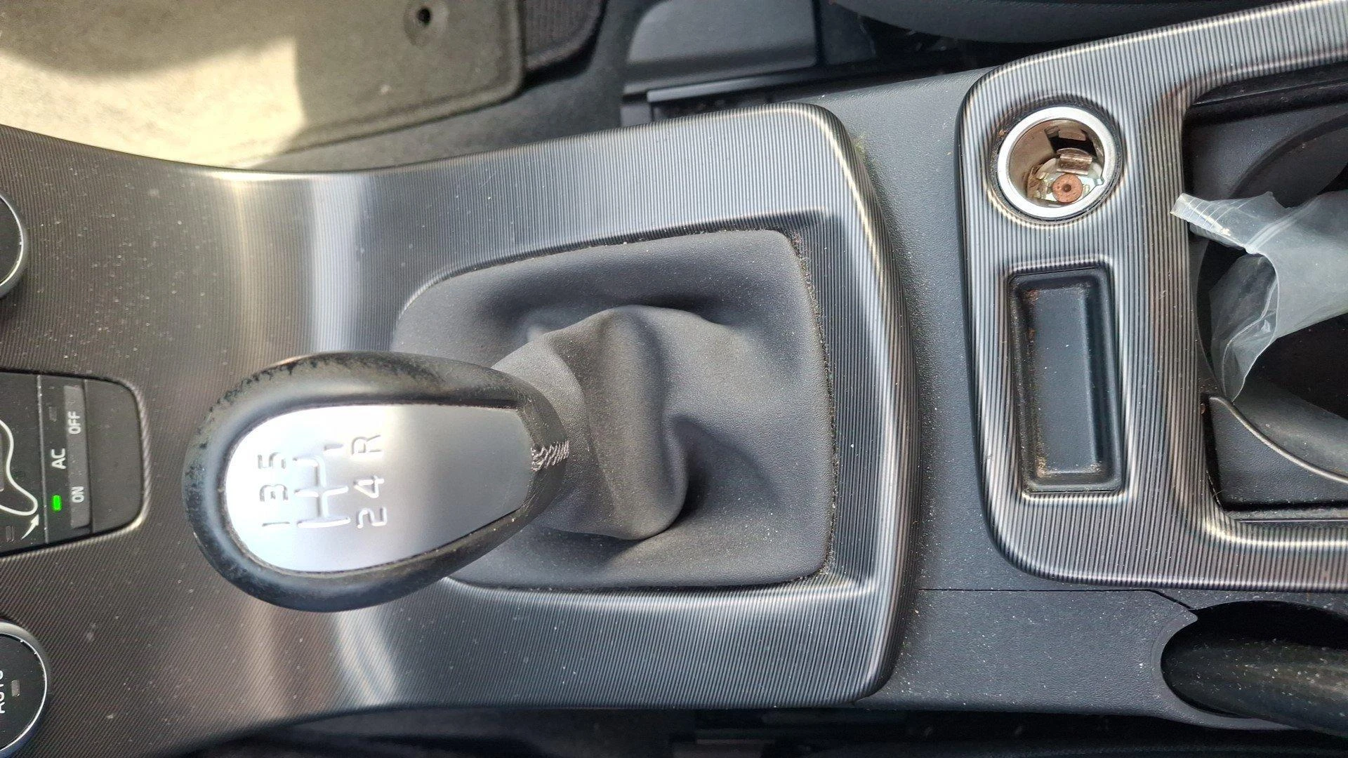 Volvo-C30-image-11
