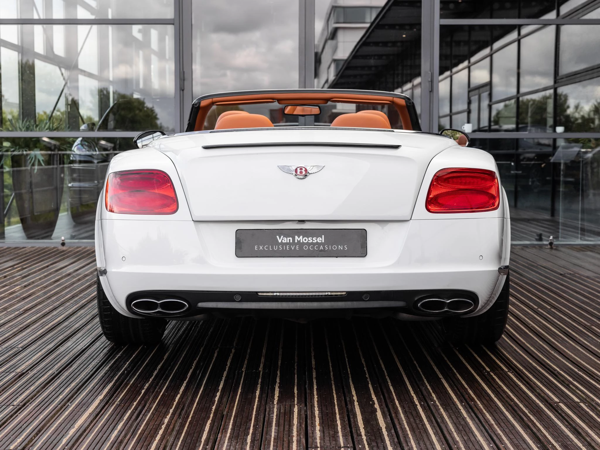Bentley-Continental GT-image-5