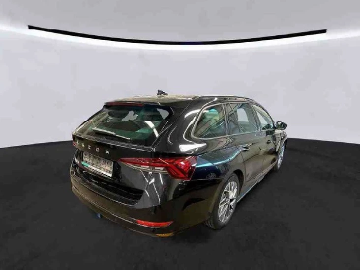 Škoda Octavia Combi 2.0 TDI DSG Tour Navi, AHK