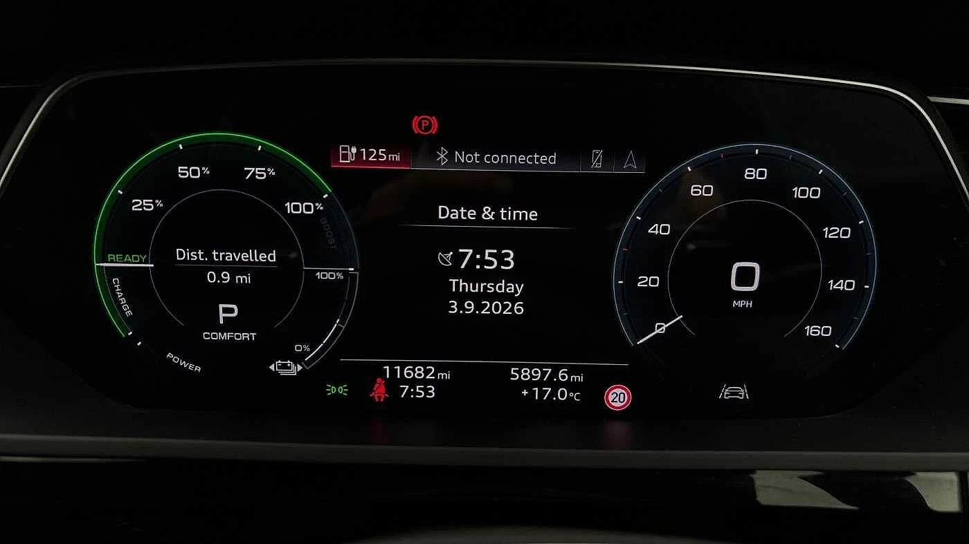 Audi-Q8 Sportback e-tron-image-8