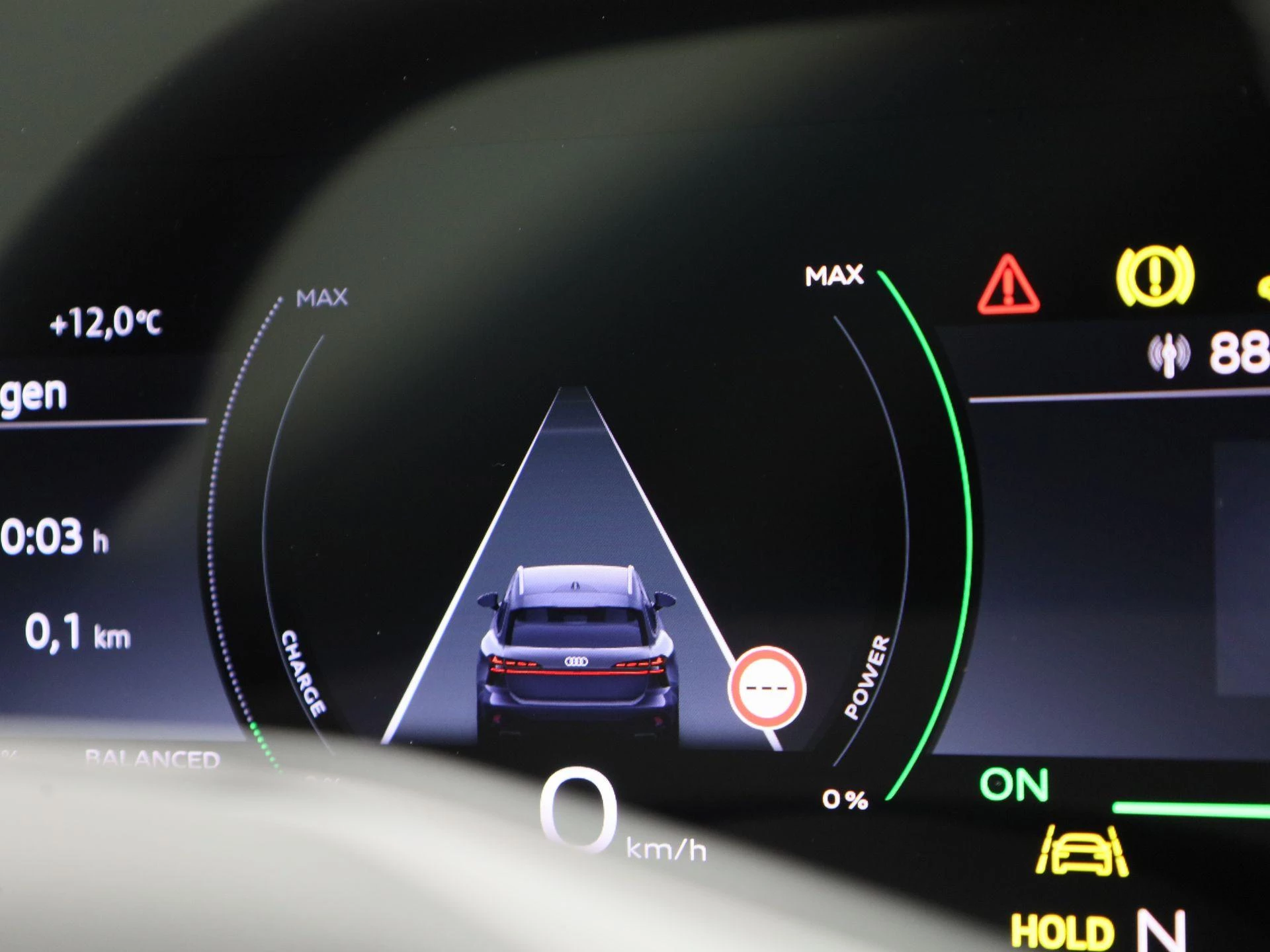 Audi A6 Avant 2.0 e-hybrid quattro S edition 299 PK