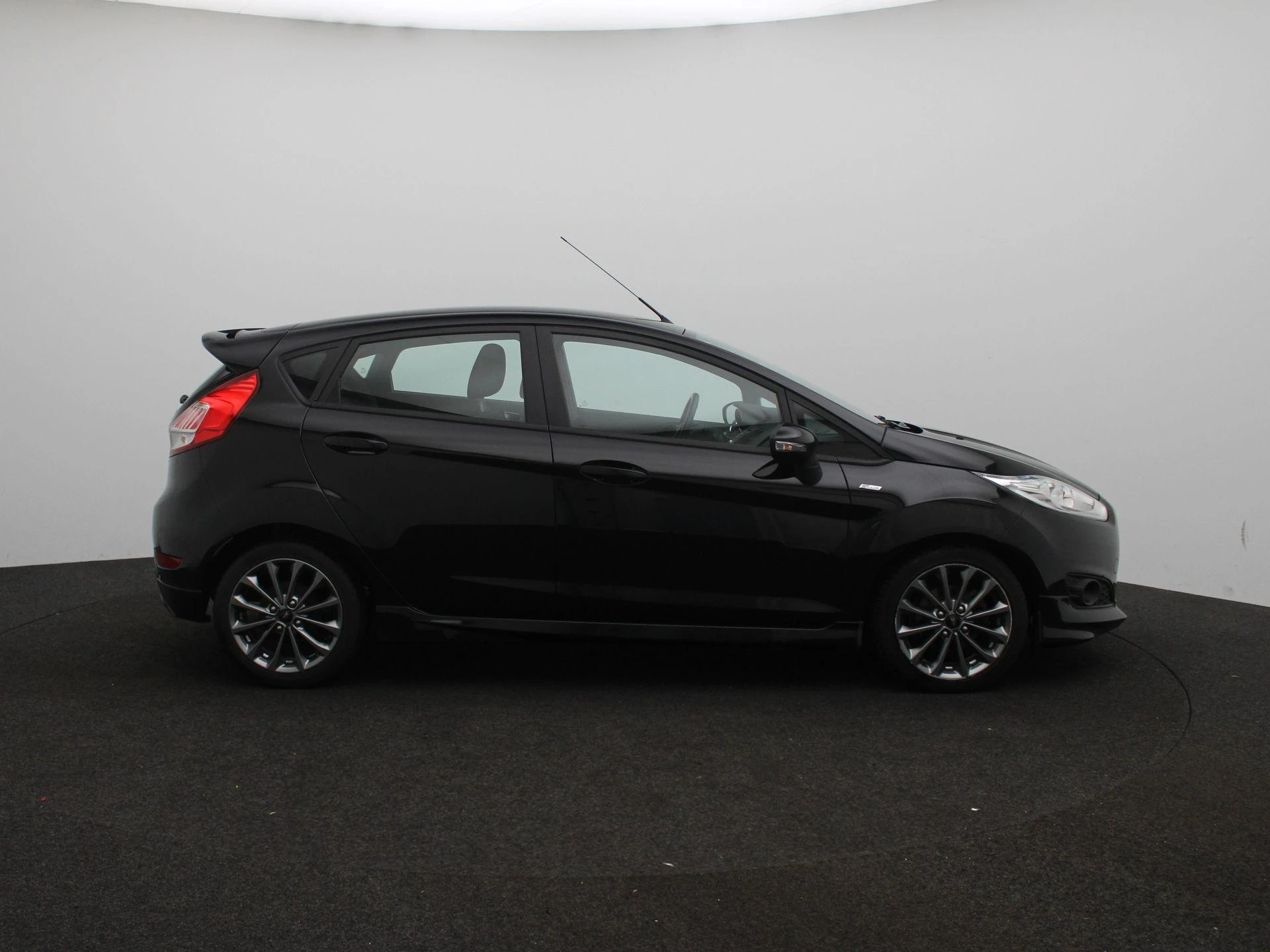 Ford-Fiesta-image-5