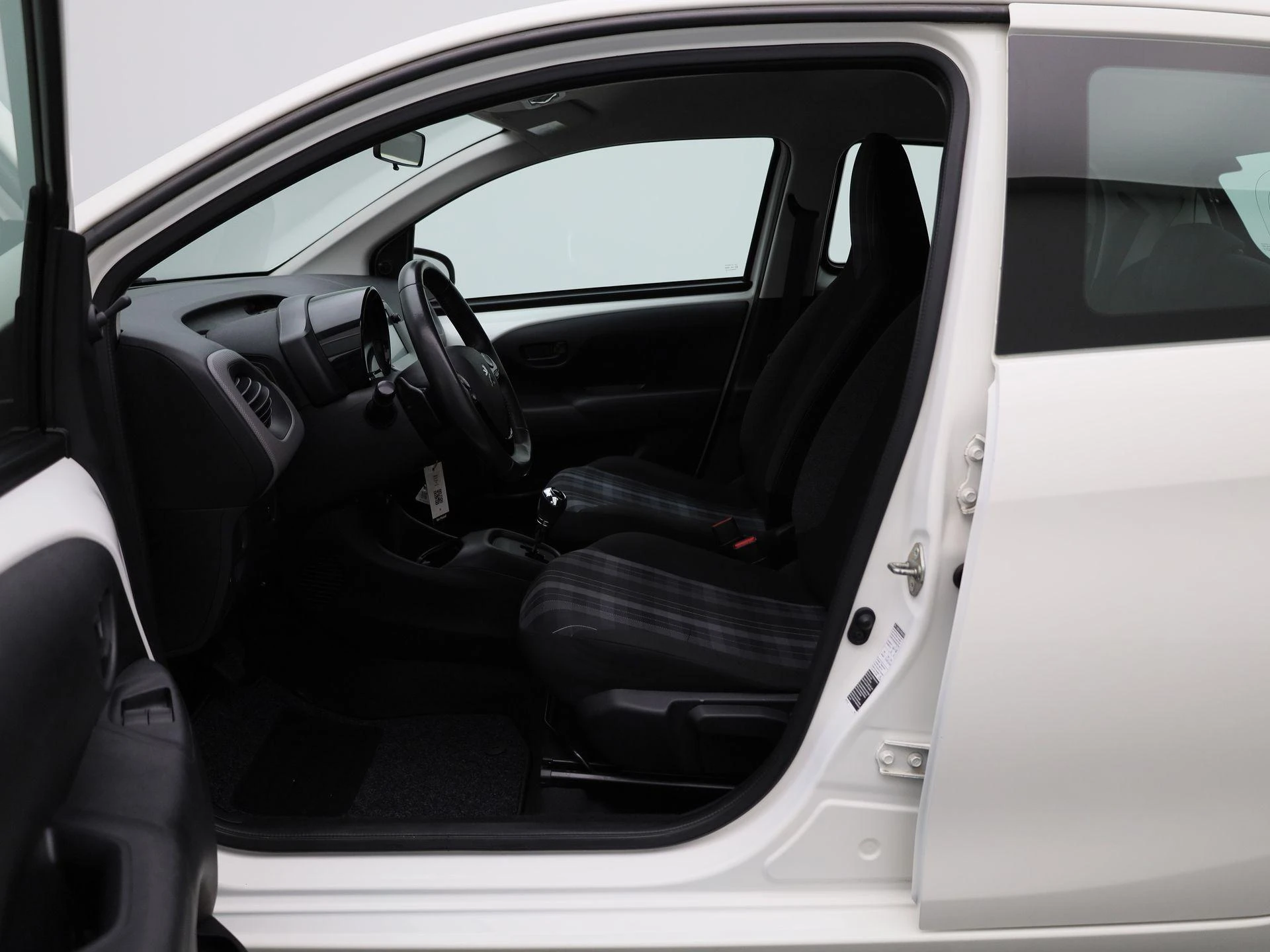 Peugeot-108-image-8