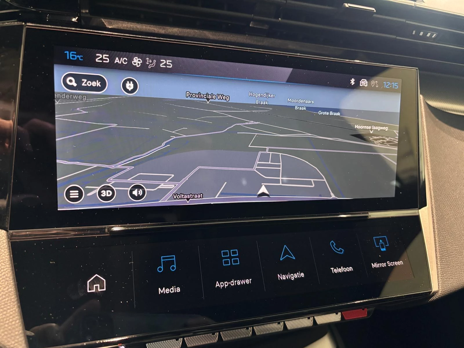 Peugeot-e-308-image-20