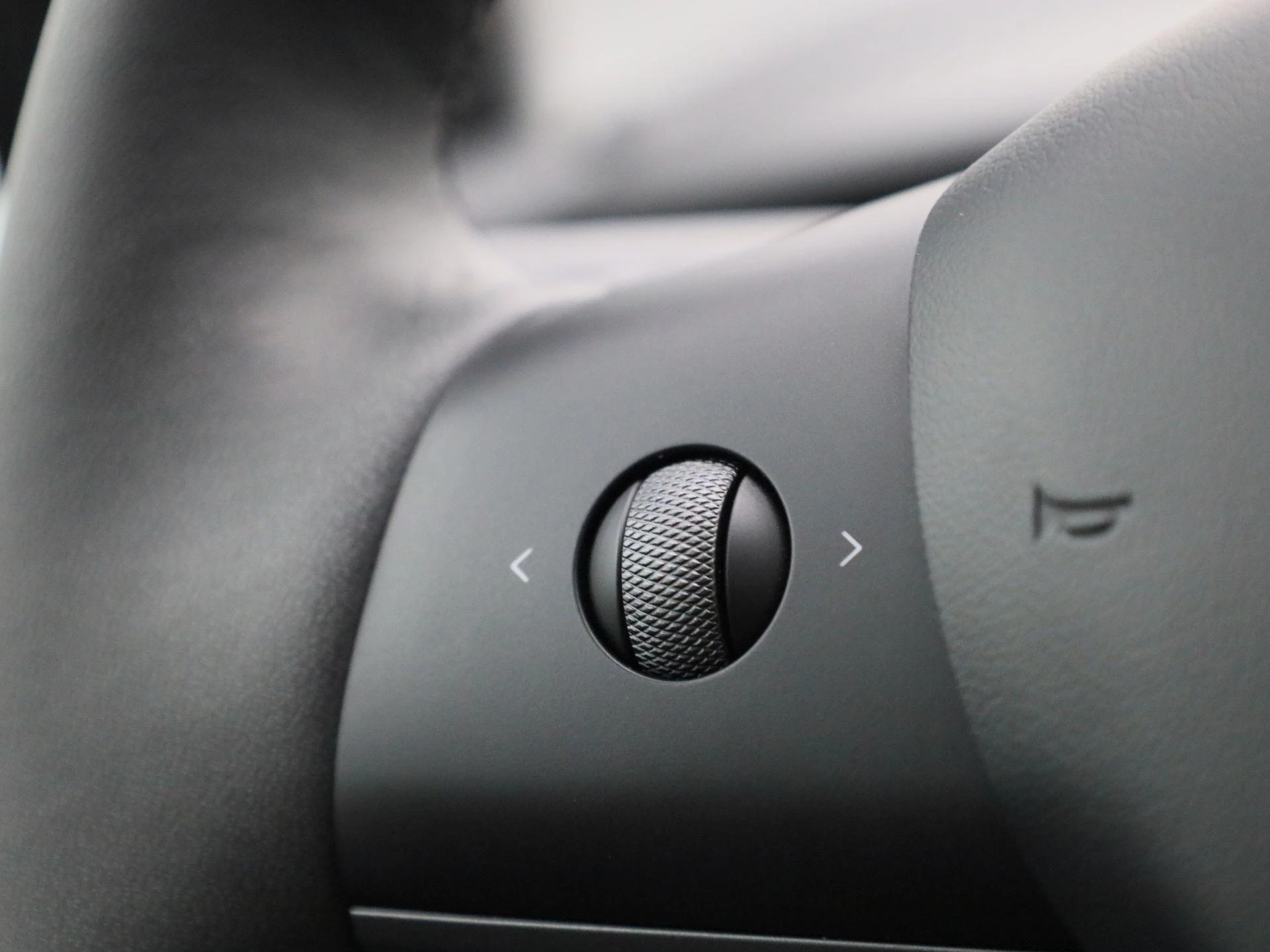 Tesla-Model Y-image-22