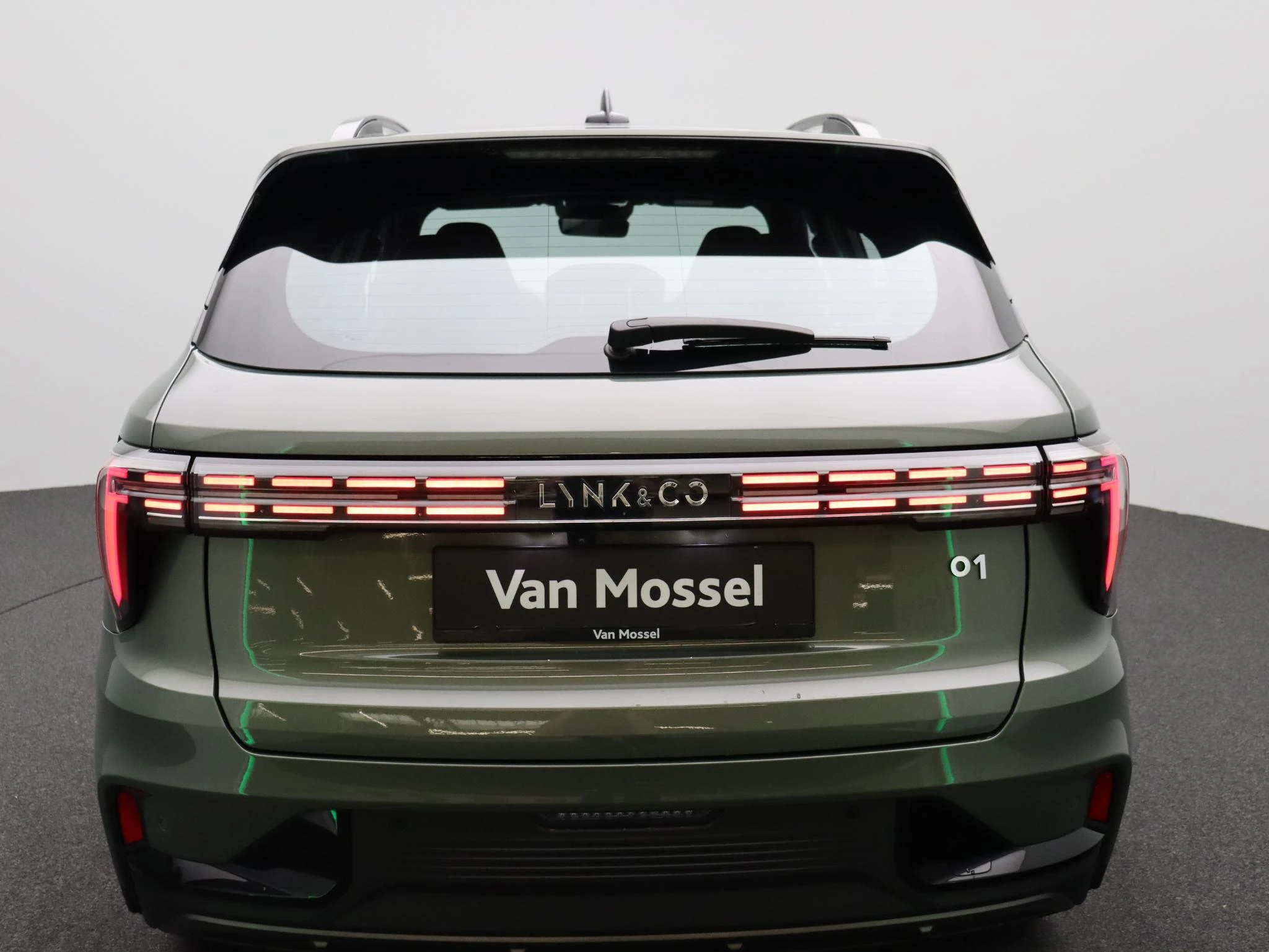 Lynk & Co-01-image-8