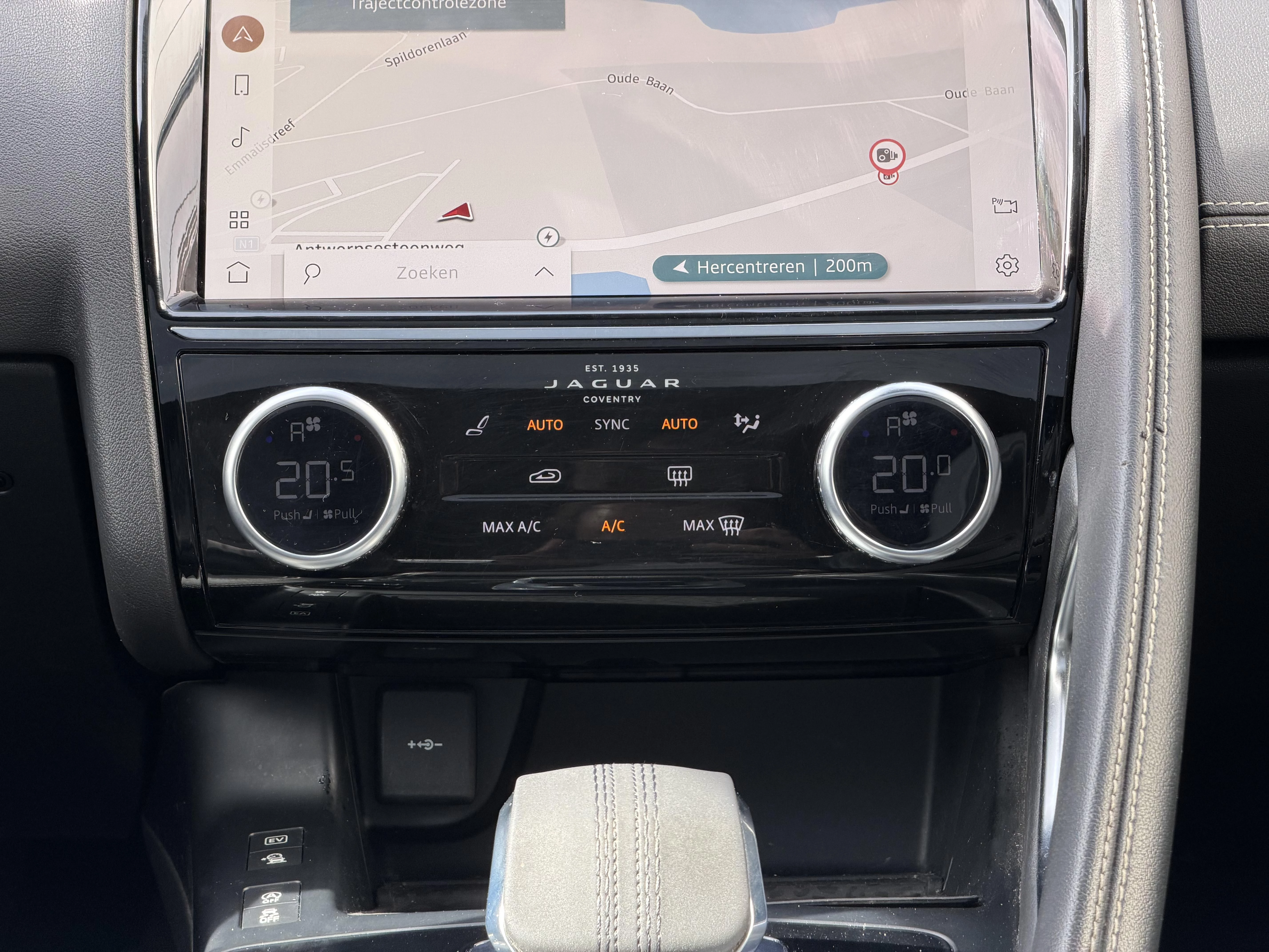 Jaguar E-PACE P300e R-Dynamic S AWD Auto. 21MY