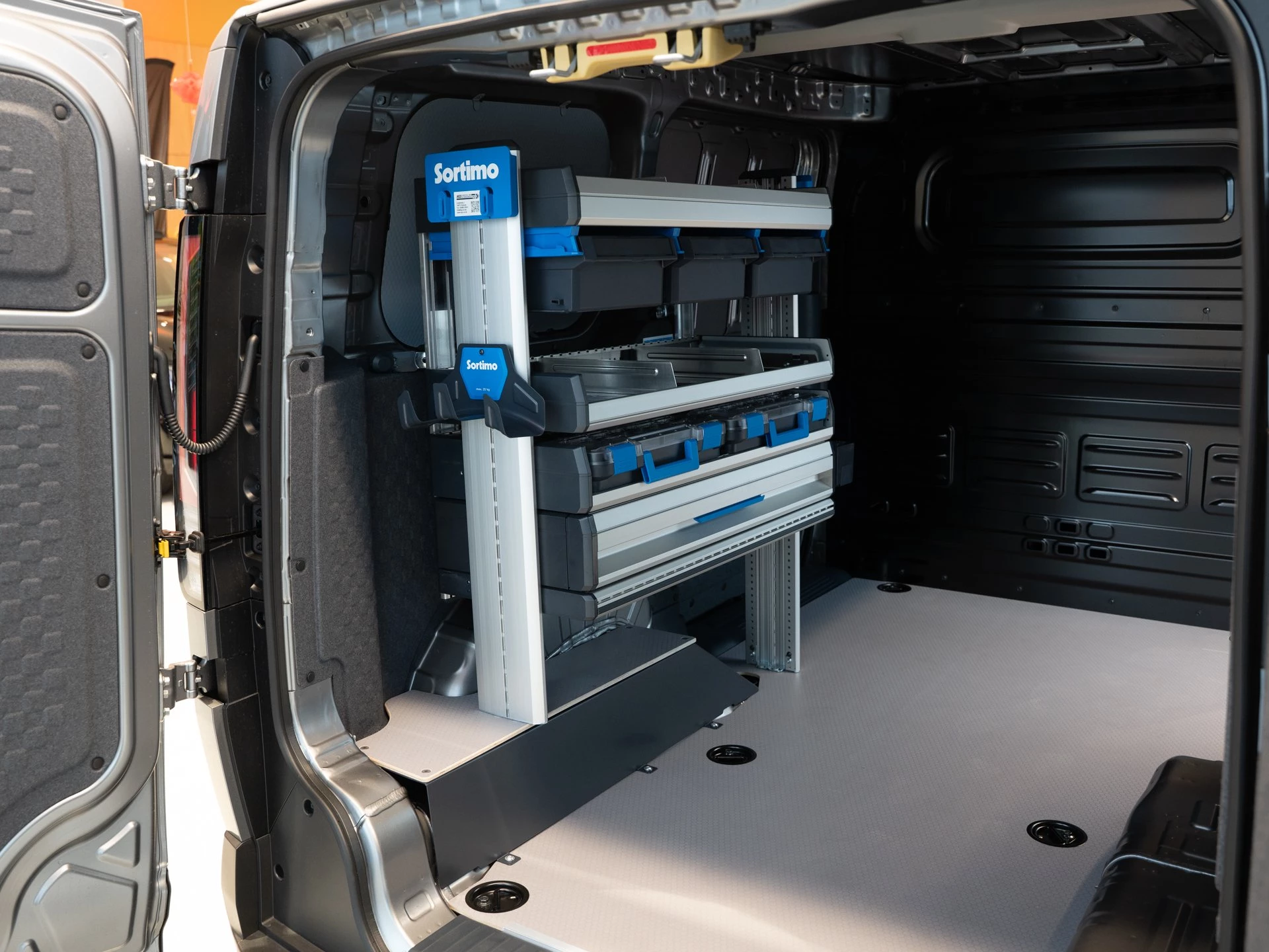 Kia PV5 Cargo Elite 71.2 kWh L2H1 ACC LED SHZ LRHZ 360GRAD GJR WP