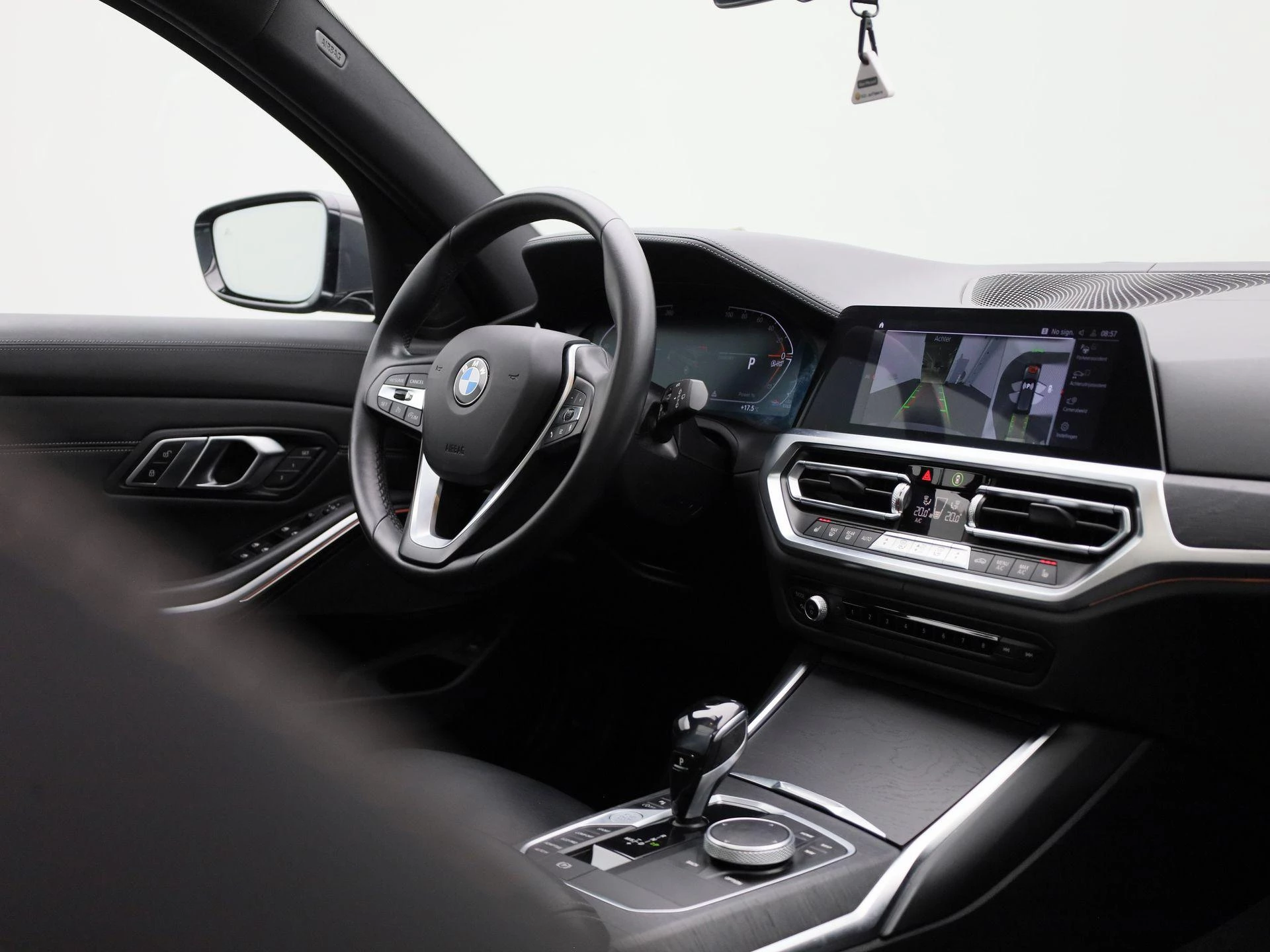 BMW 3 Serie Touring 330i xDrive High Executive Edition