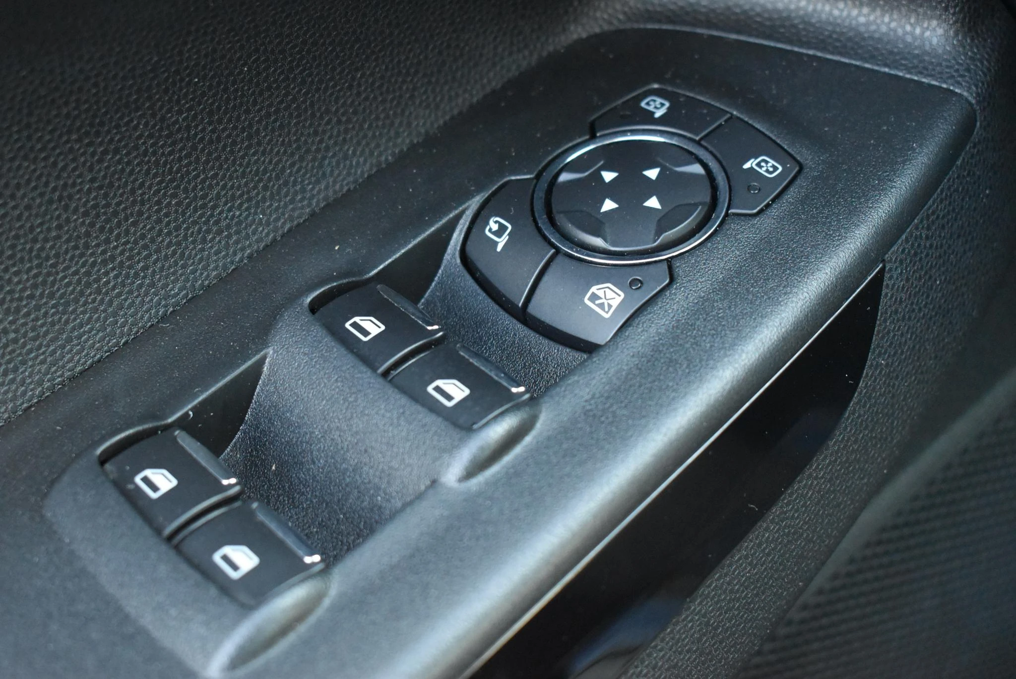 Ford-EcoSport-image-17