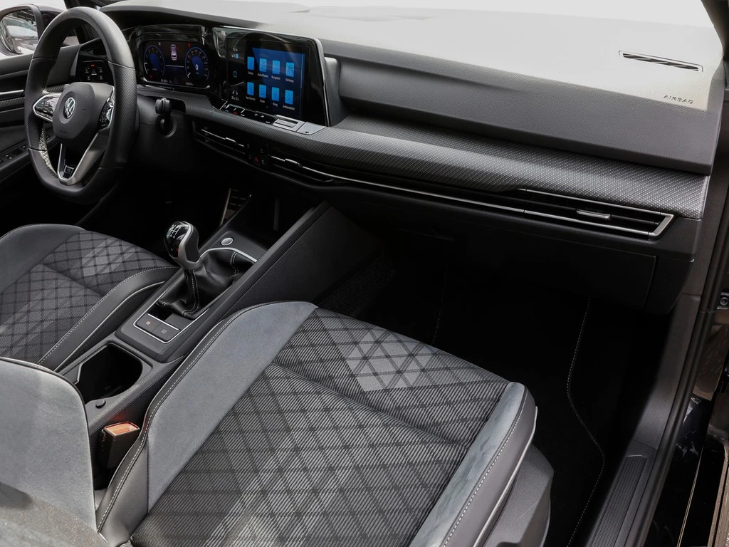 Volkswagen-Golf-image-6