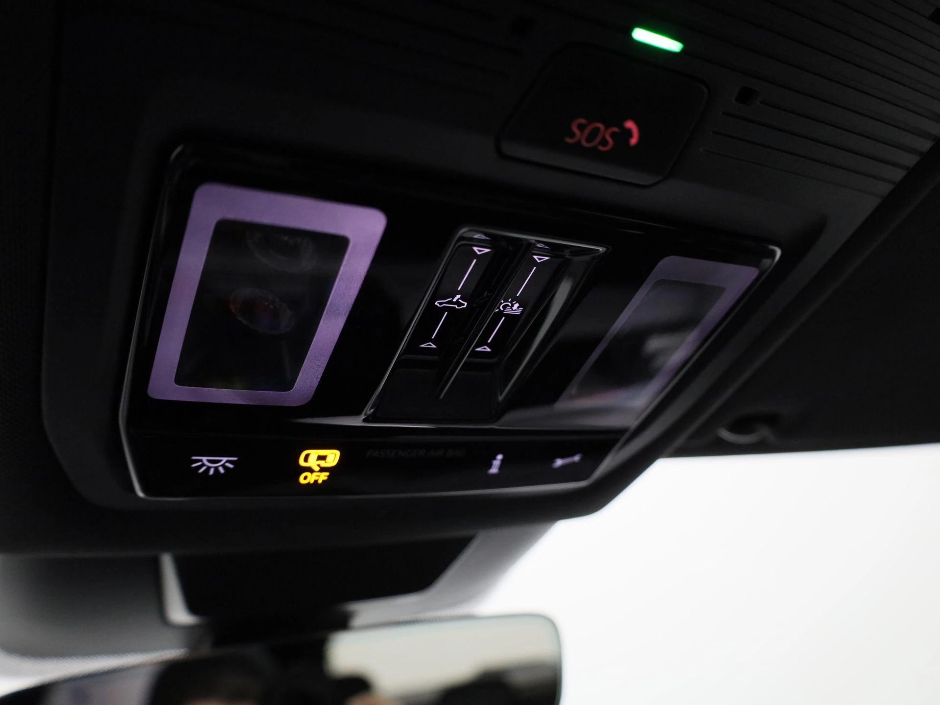 Volkswagen-Tiguan-image-29