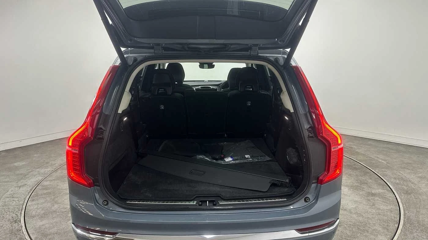 Volvo-XC90-image-13