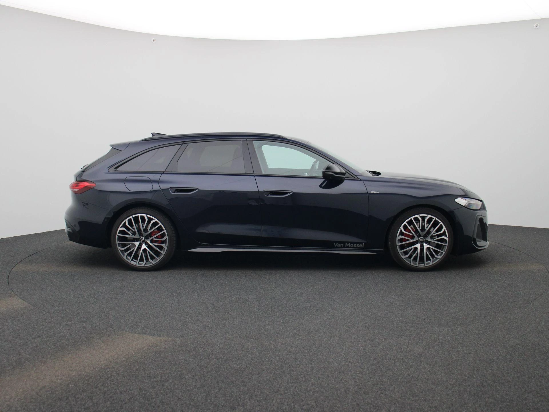 Audi A5 Avant 2.0 e-hybrid quattro S edition Competition