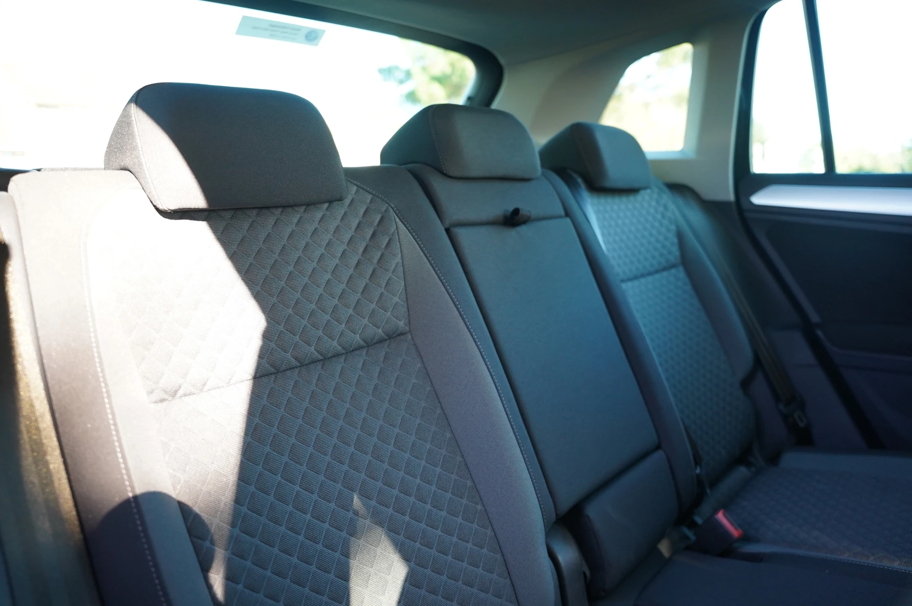 Volkswagen-Tiguan-image-10
