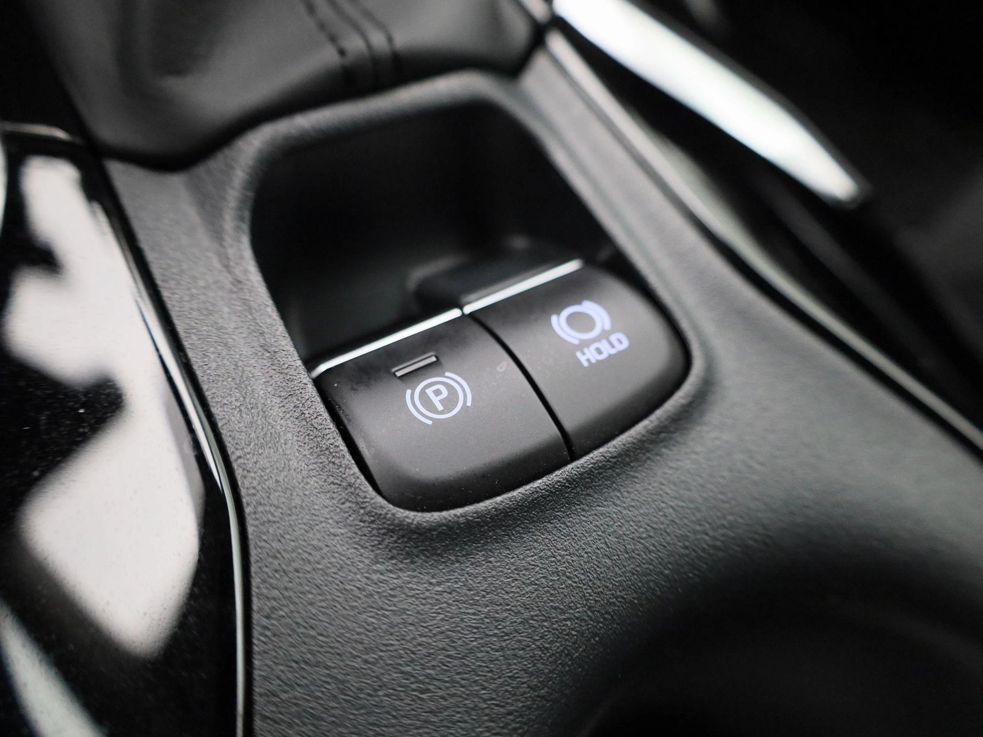 Toyota Corolla 1.8 Hybrid Business Plus