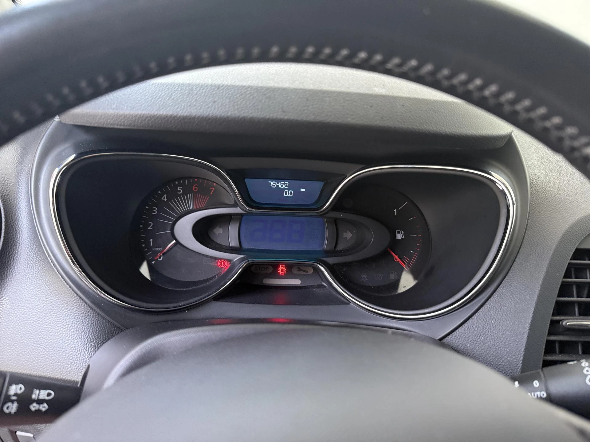 Renault-Captur-image-10