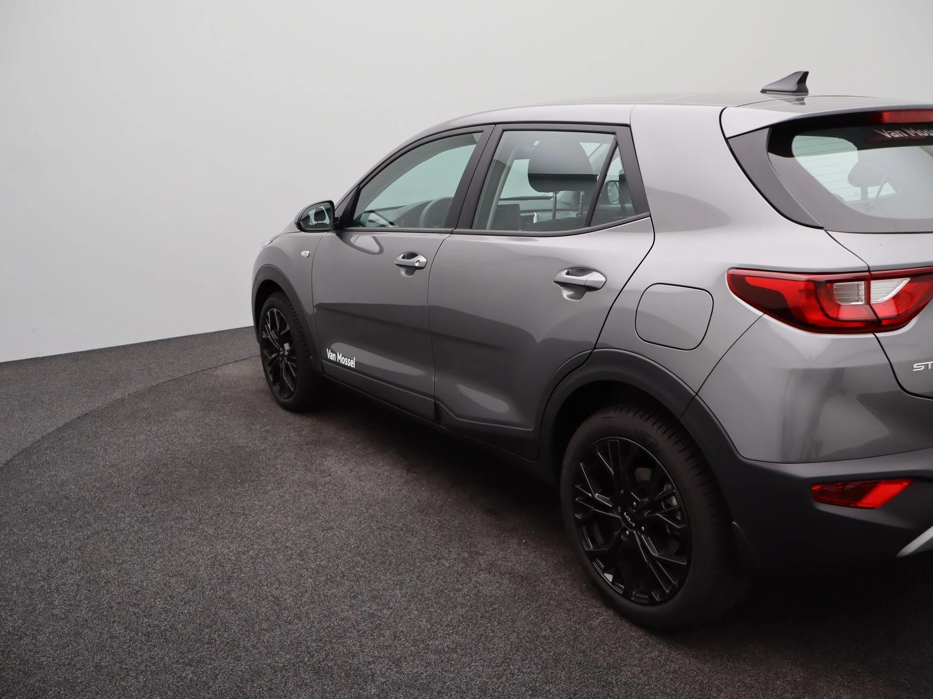 Kia-Stonic-image-34