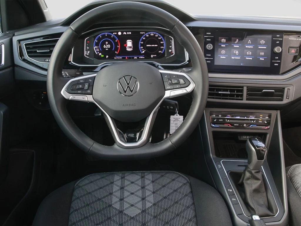 Volkswagen Taigo 1.0 TSI DSG R-Line AHK/RFK/Navi