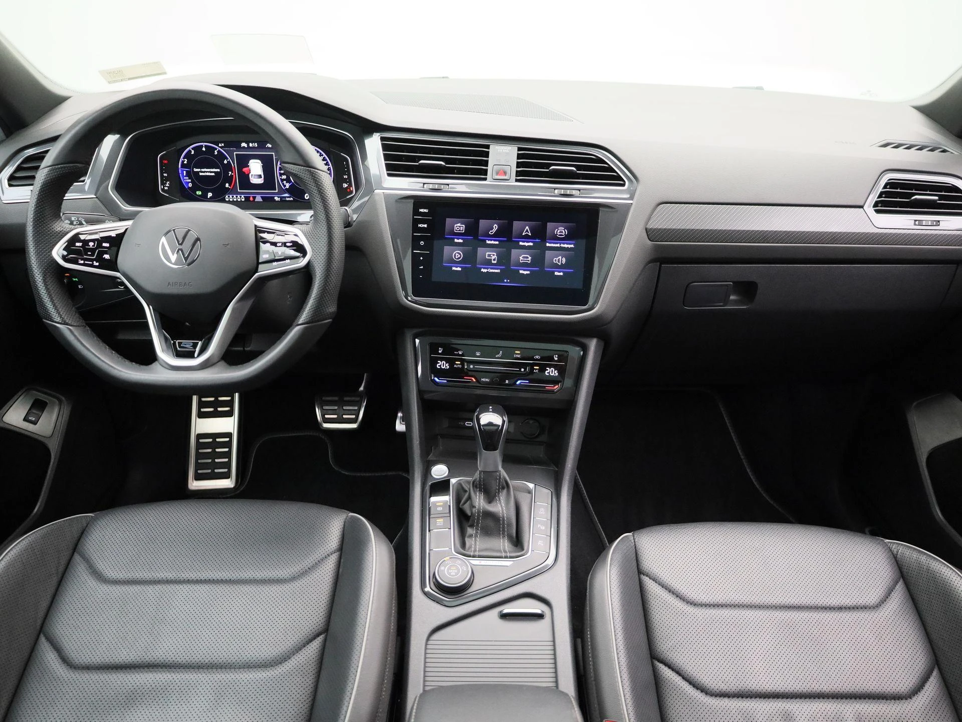 Volkswagen-Tiguan Allspace-image-8