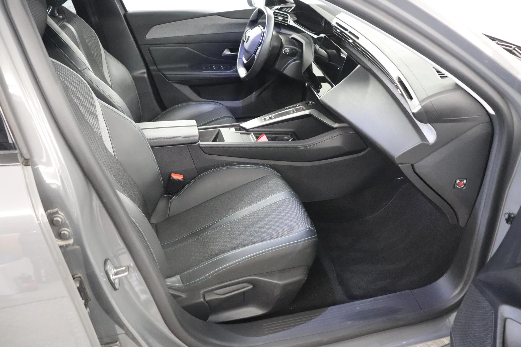 Peugeot e-308 e-308 156 Allure