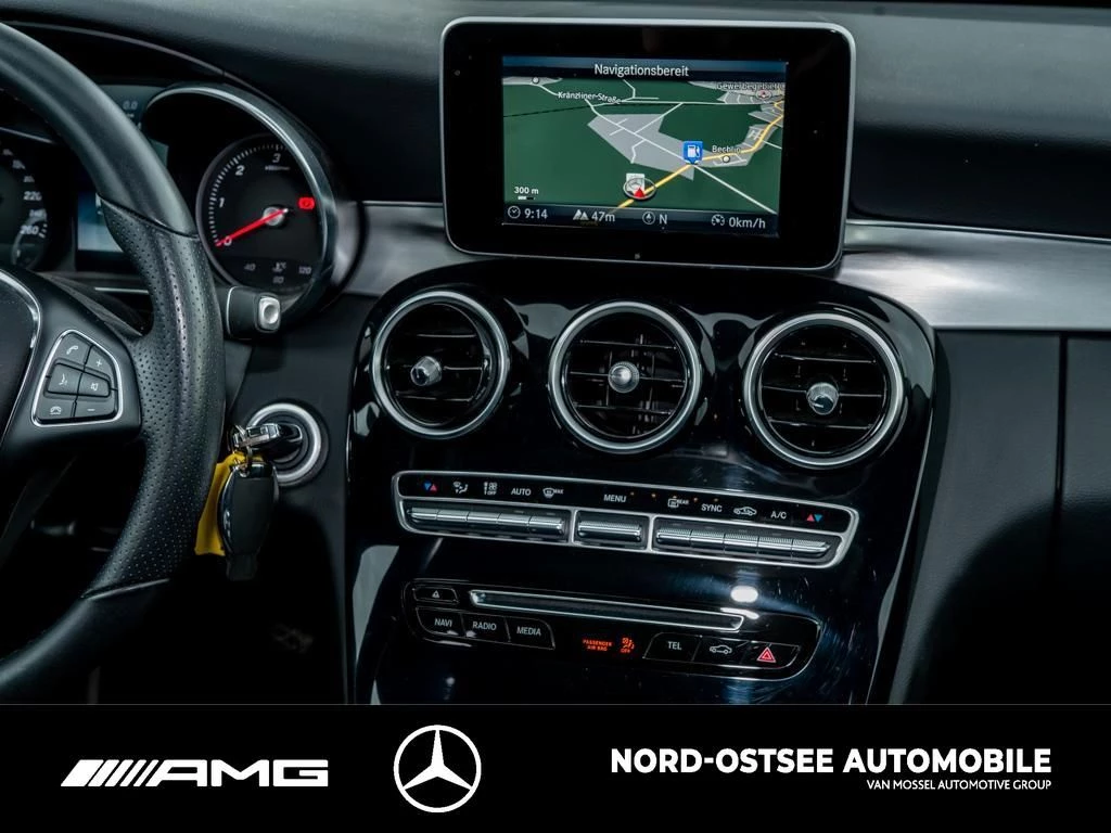 Mercedes-Benz C-Klasse 250 d T AVANTGARDE NAVI TEMPO KAMERA AHK LED AVANTGARDE