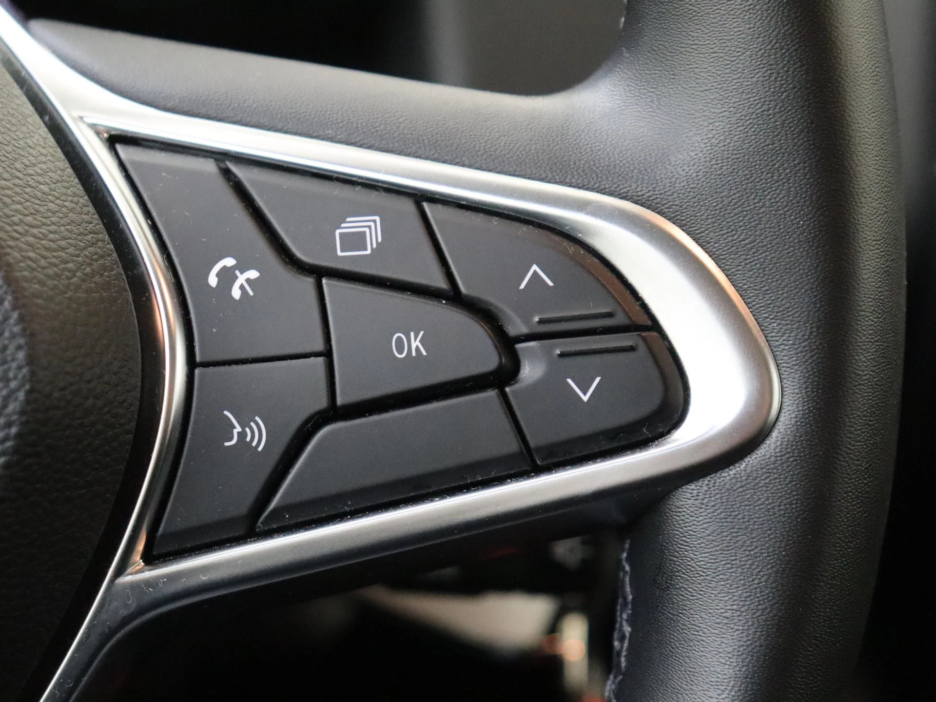 Renault-Clio-image-14