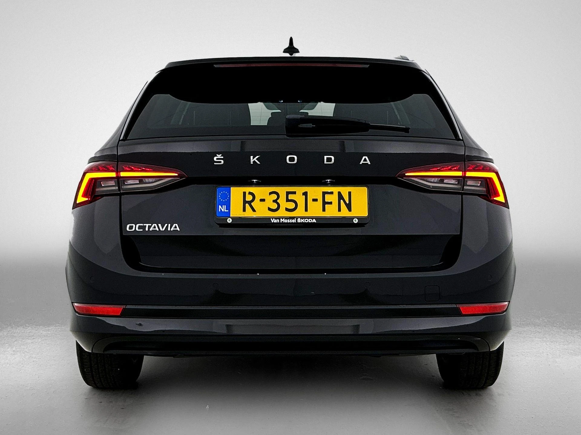 Škoda-Octavia-image-2