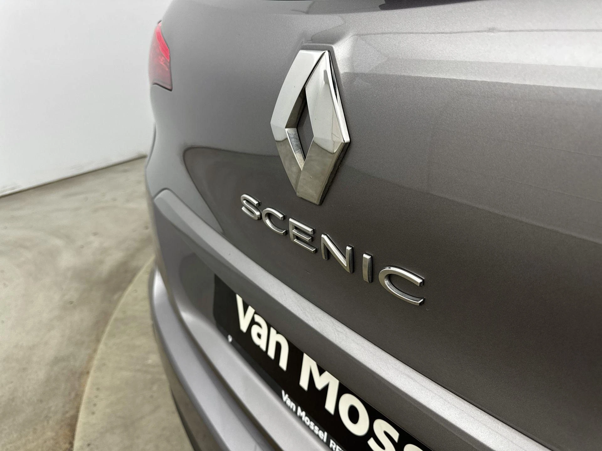 Renault-Scénic-image-23