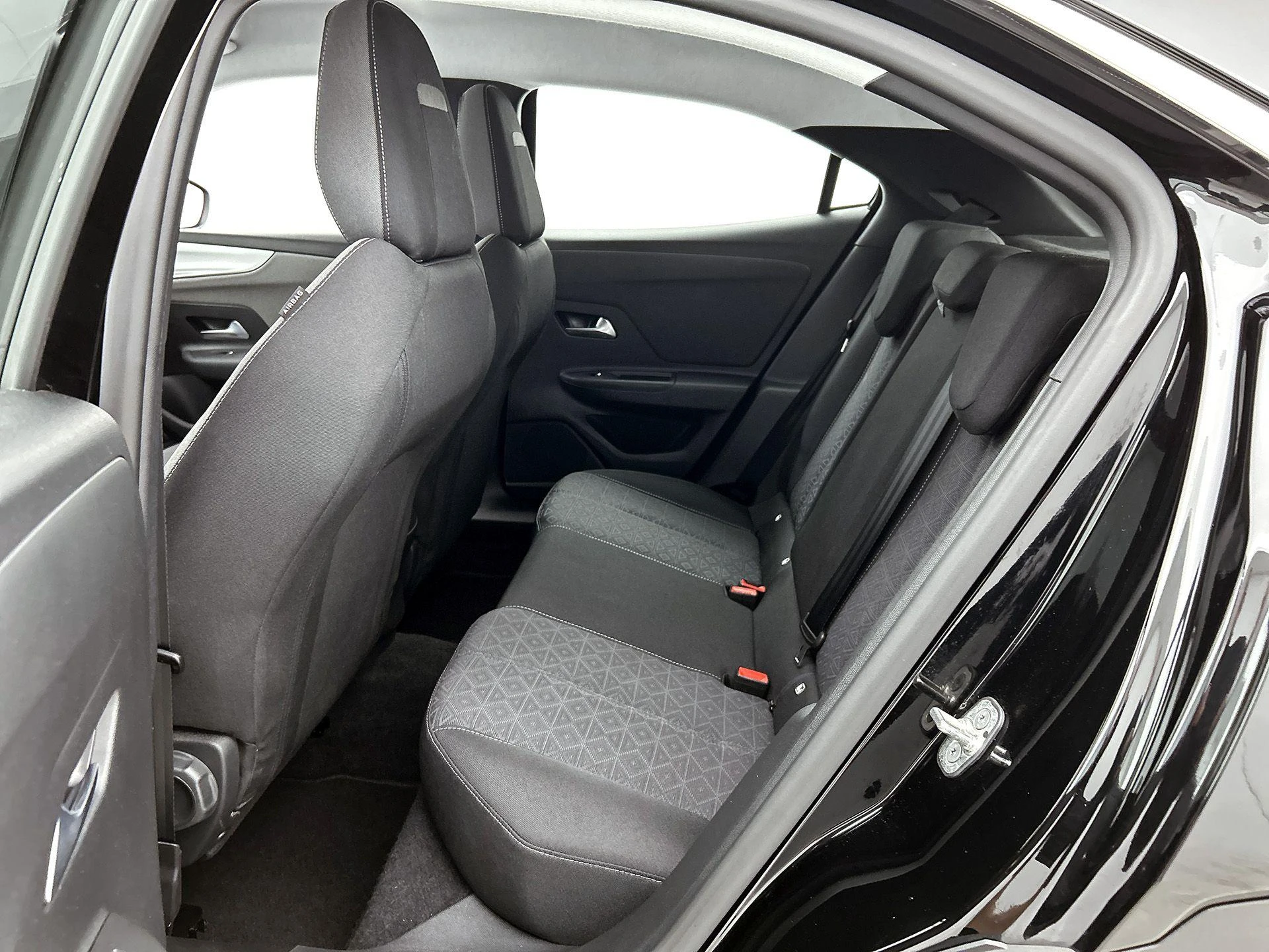 Opel-Mokka-image-25