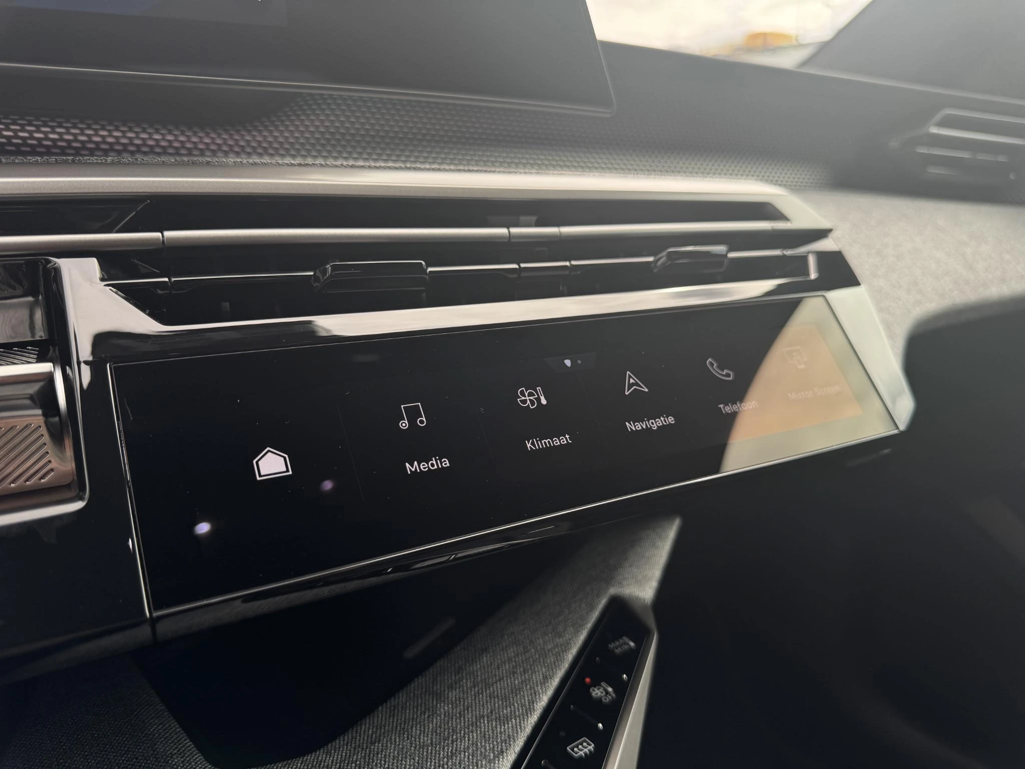 Peugeot-5008-image-26