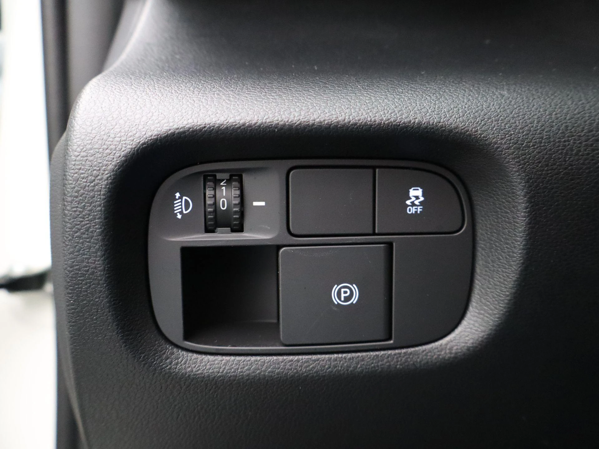 Hyundai-Inster-image-23