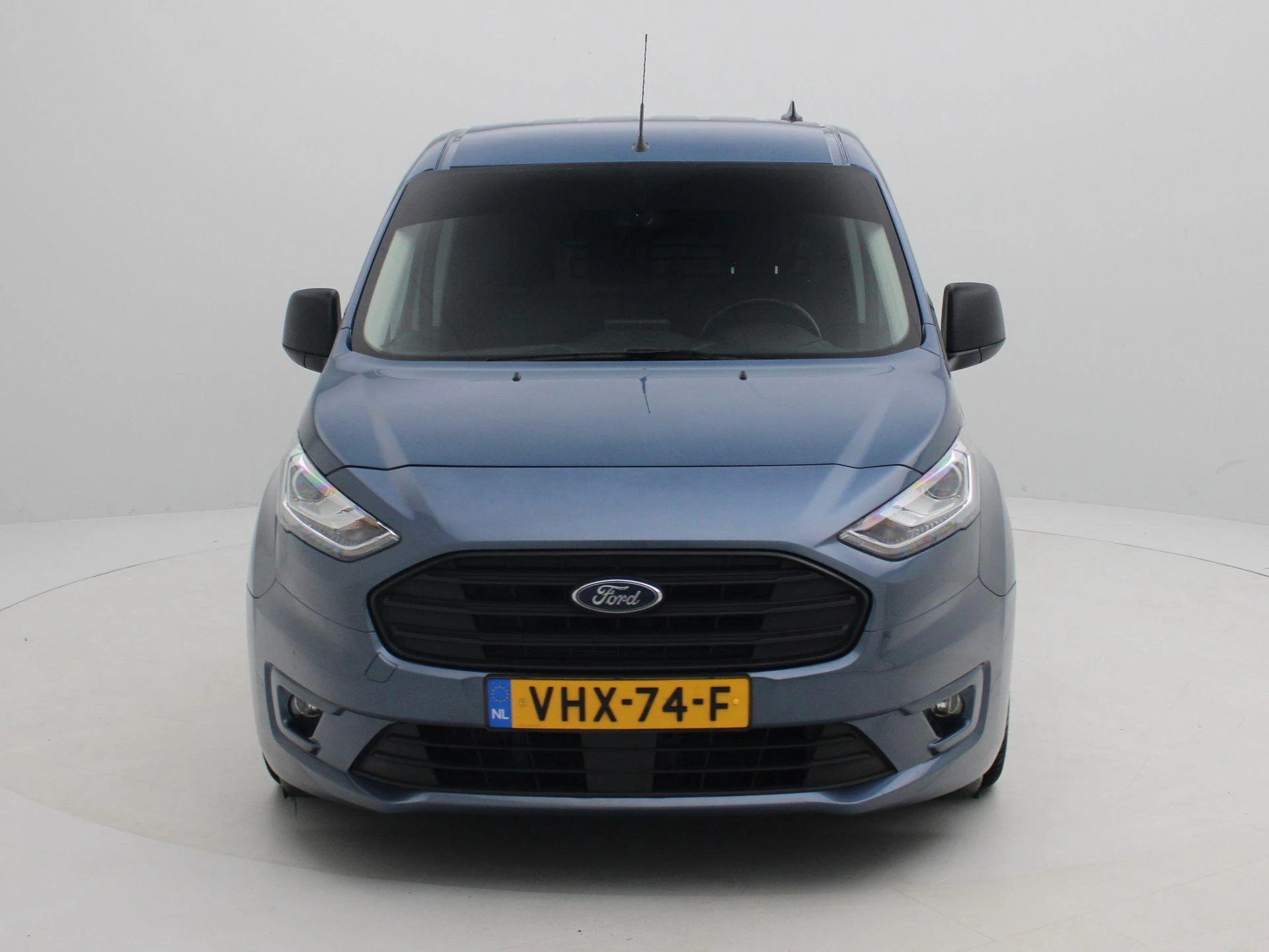 Ford-Transit Connect-image-3