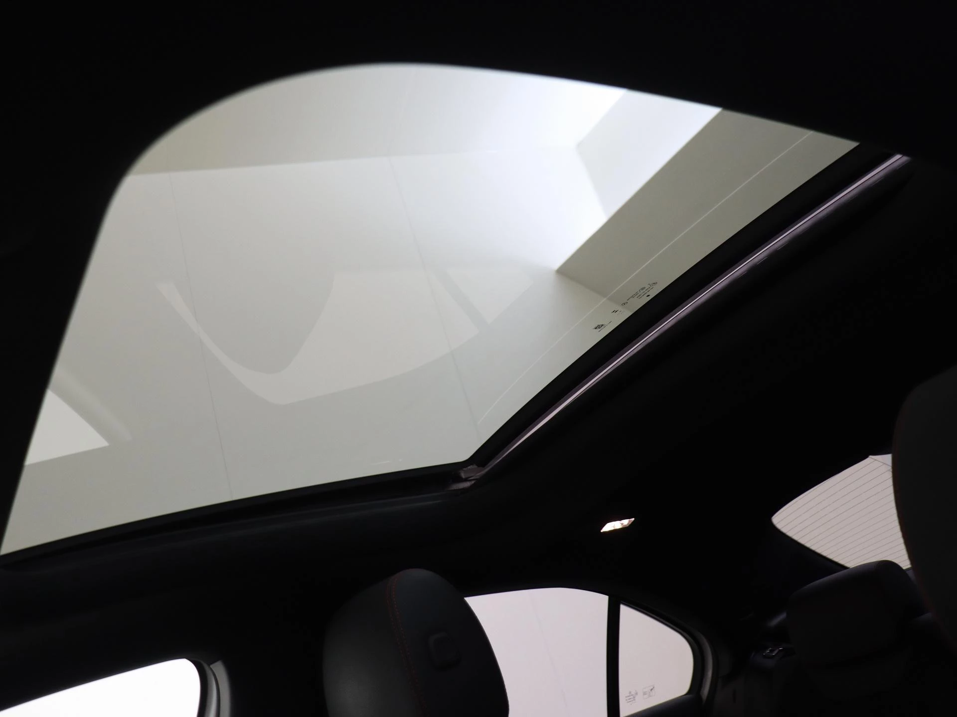 Mercedes-Benz-A-Klasse-image-31